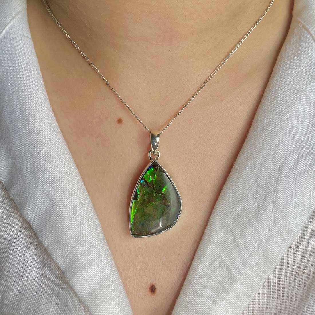 Ammolite Pendant-(AML-P-11.)
