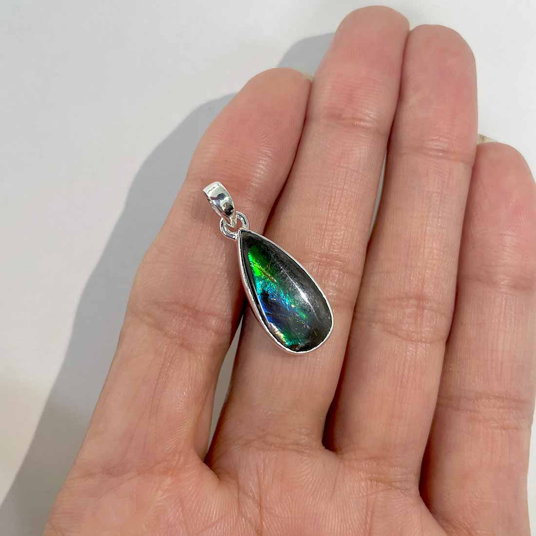 Ammolite Pendants-(AML-P-113.)