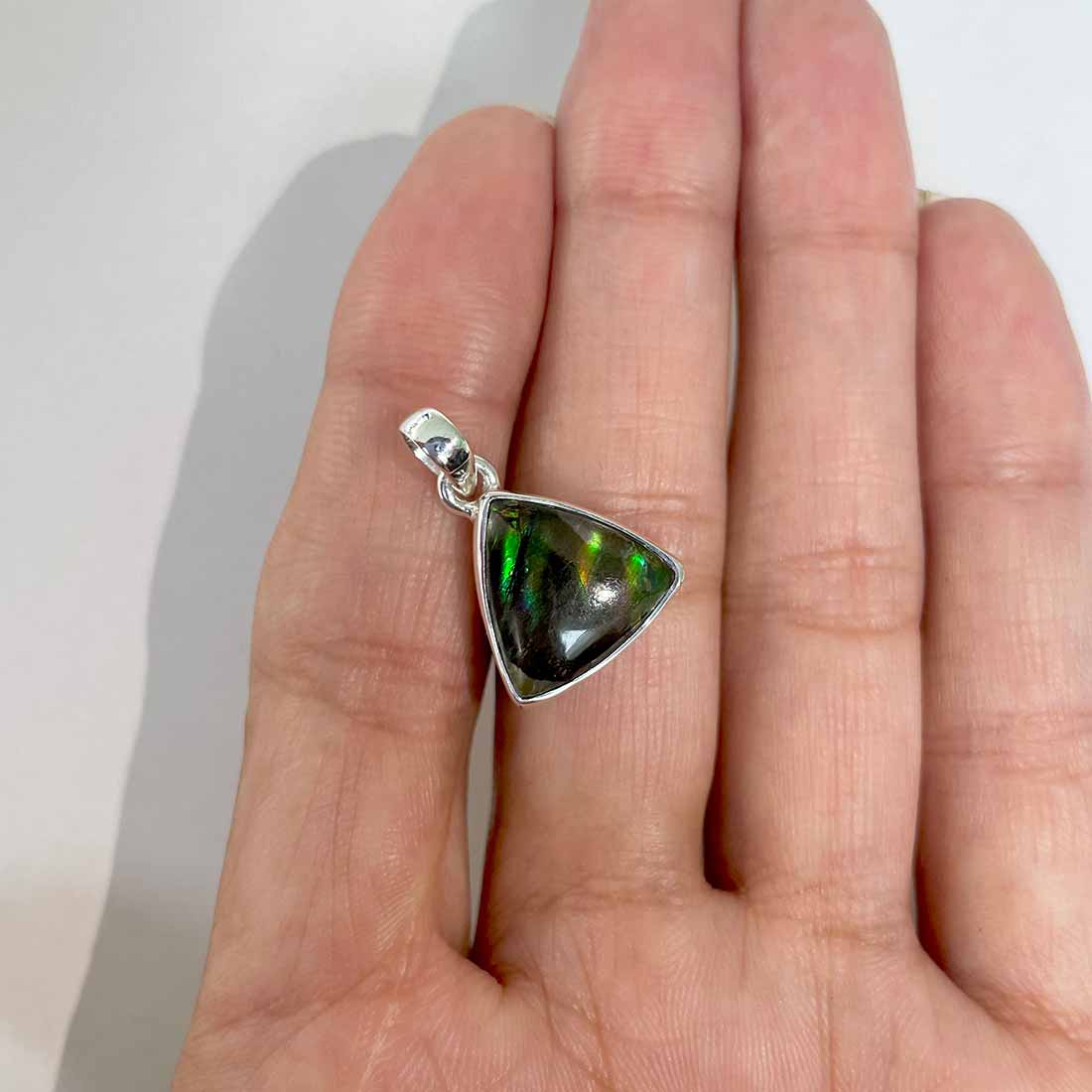 Ammolite Pendants-(AML-P-116.)