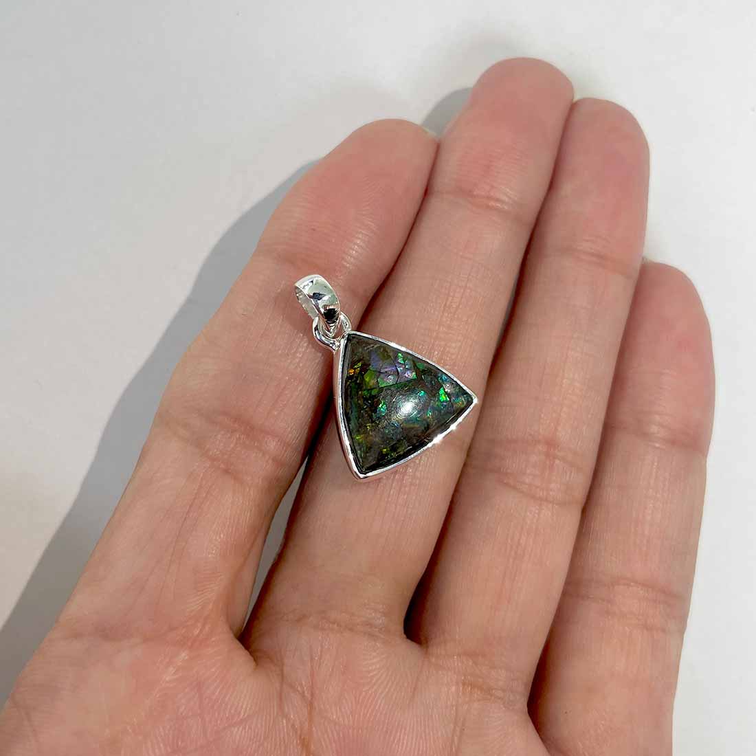 Ammolite Pendants-(AML-P-118.)