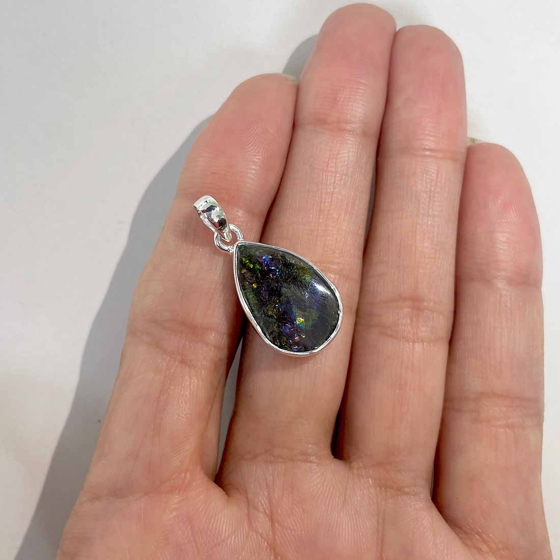 Ammolite Pendants-(AML-P-119.)