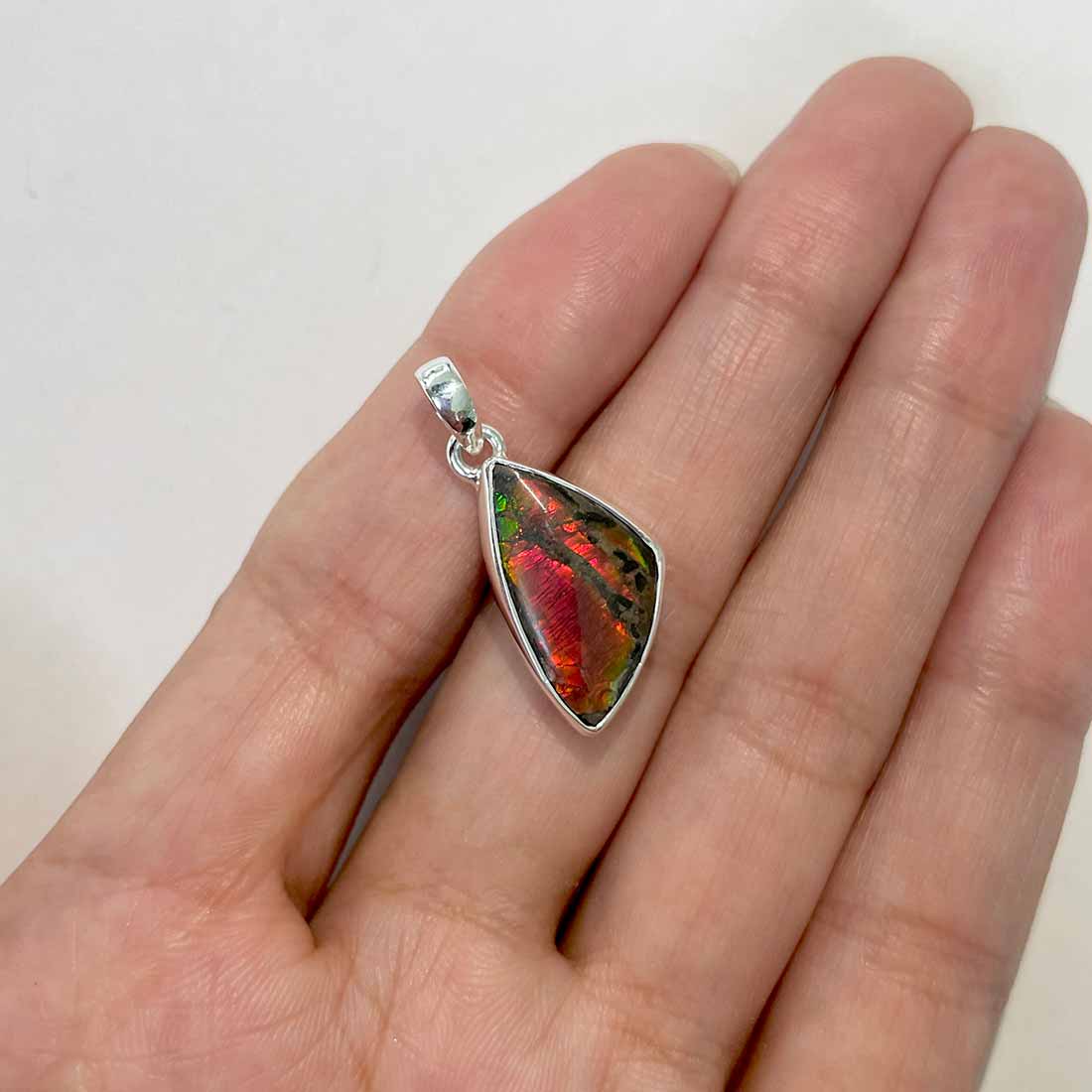 Ammolite Pendants-(AML-P-156.)
