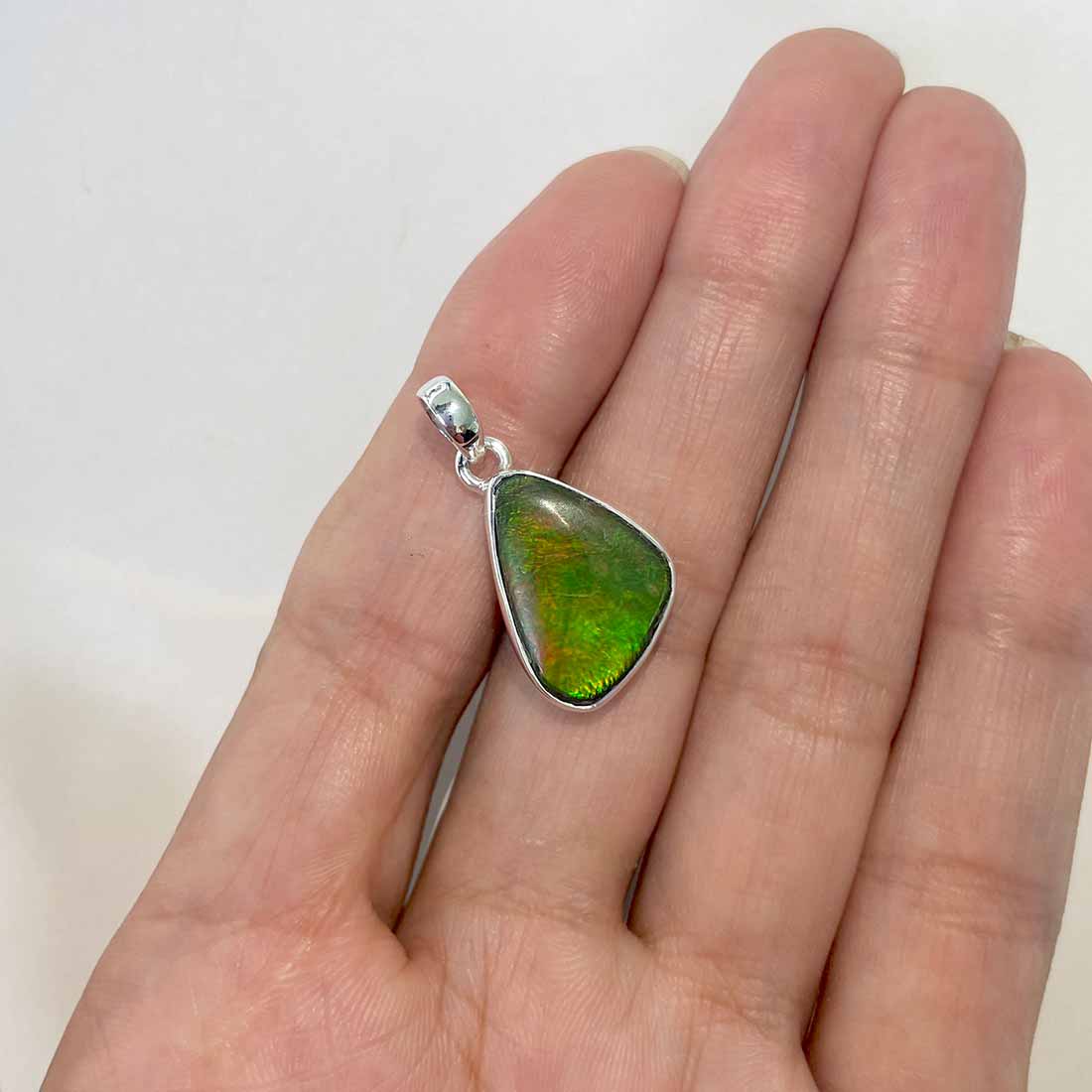 Ammolite Pendants-(AML-P-158.)