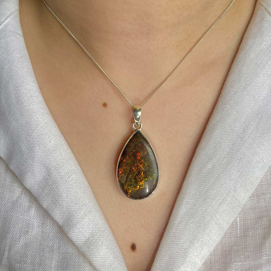Ammolite Pendant-(AML-P-17.)