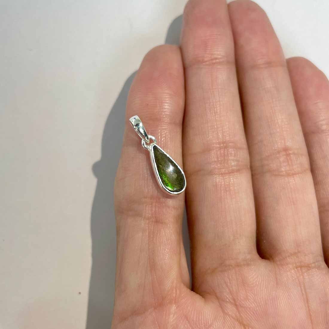 Ammolite Pendants-(AML-P-173.)