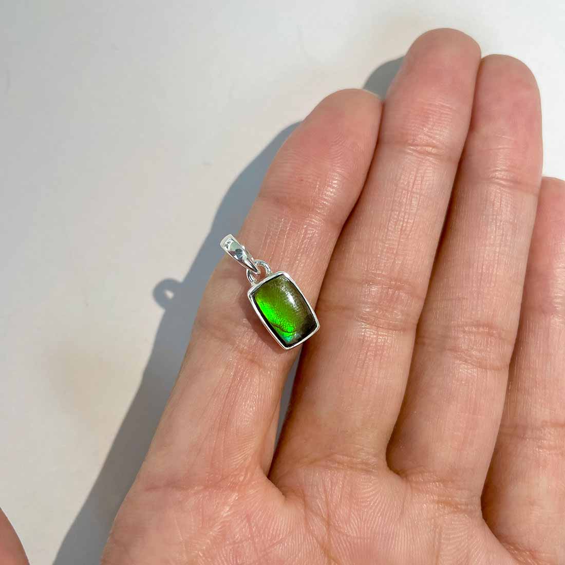 Ammolite Pendants-(AML-P-186.)