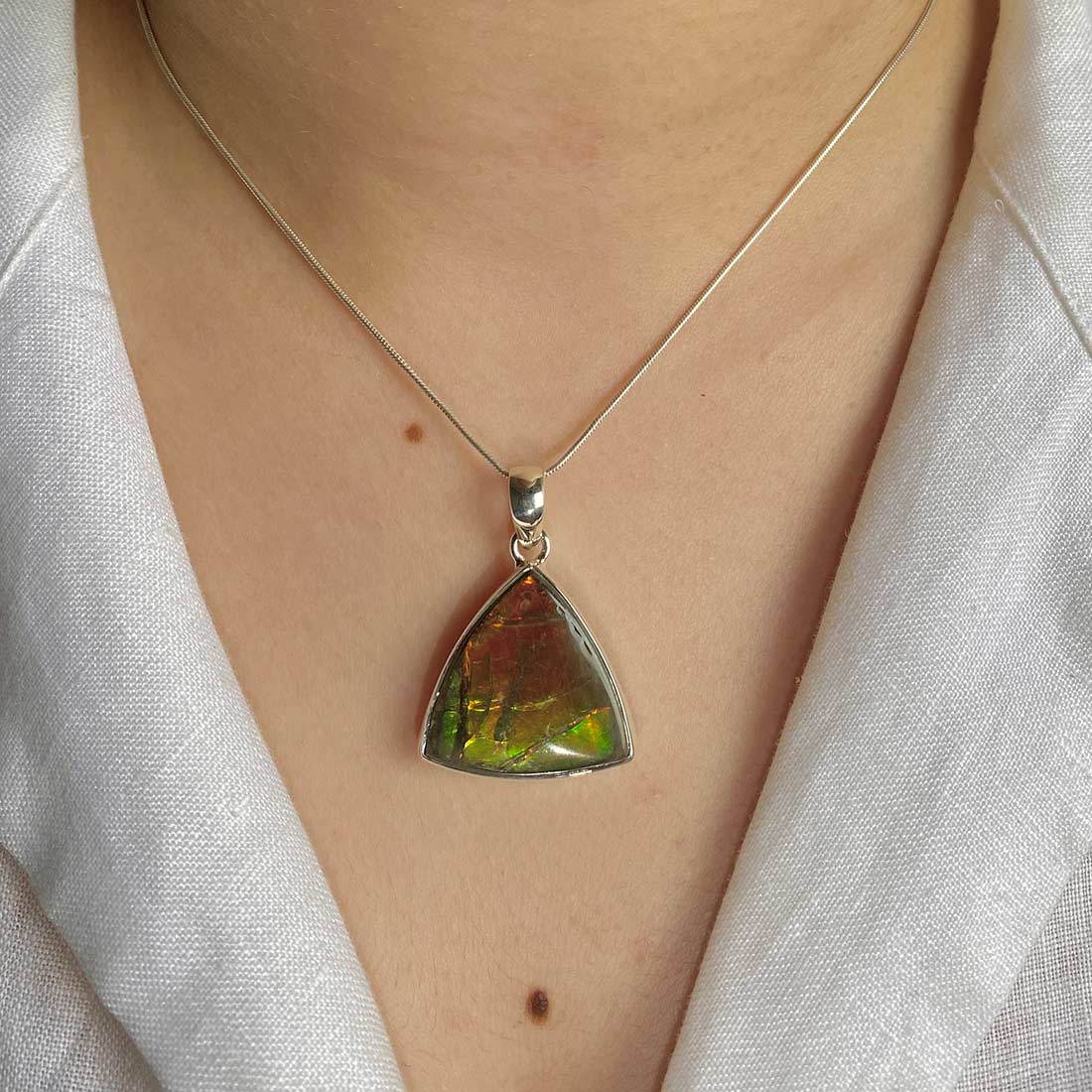 Ammolite Pendant-(AML-P-19.)