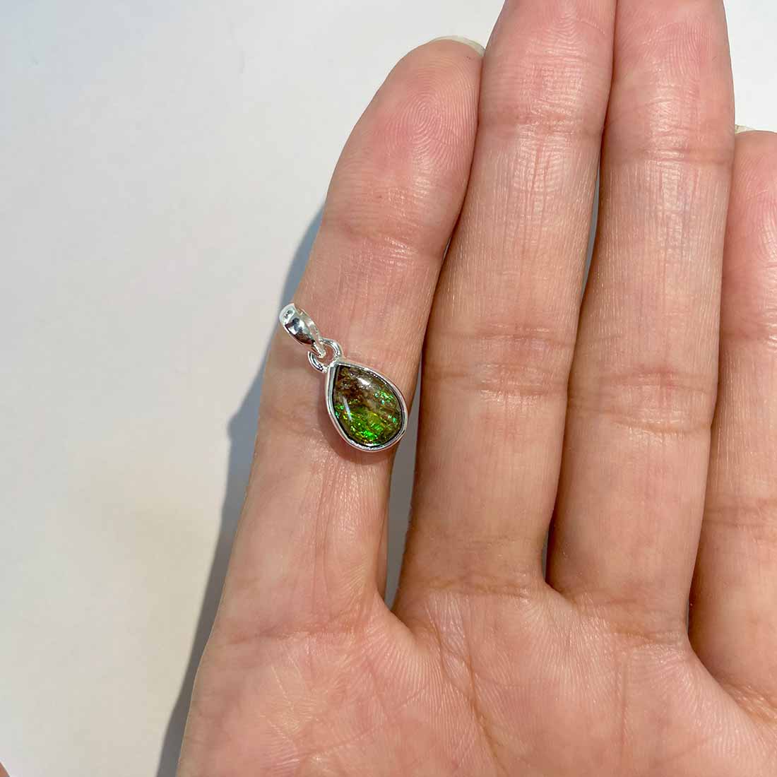 Ammolite Pendants-(AML-P-194.)
