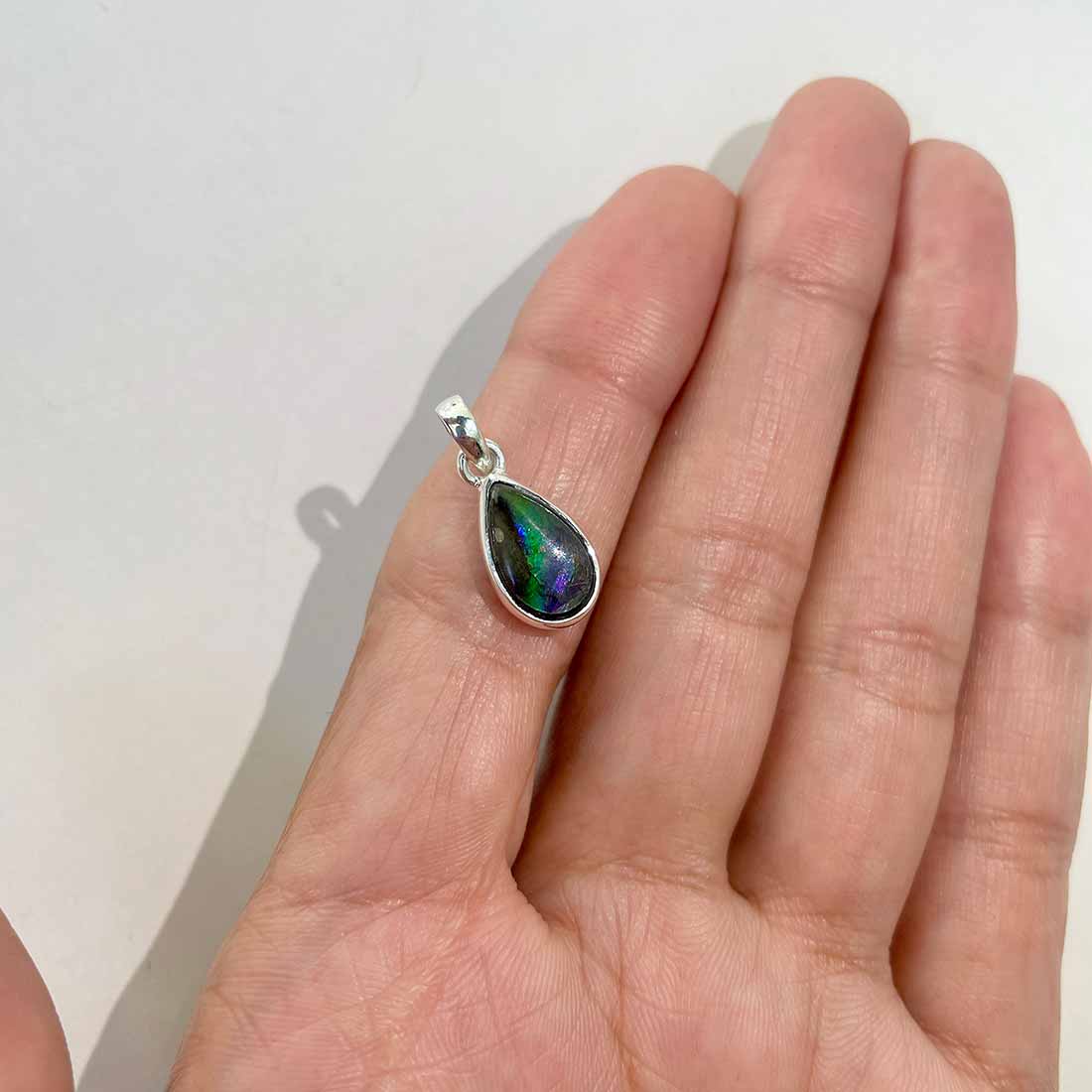 Ammolite Pendants-(AML-P-205.)