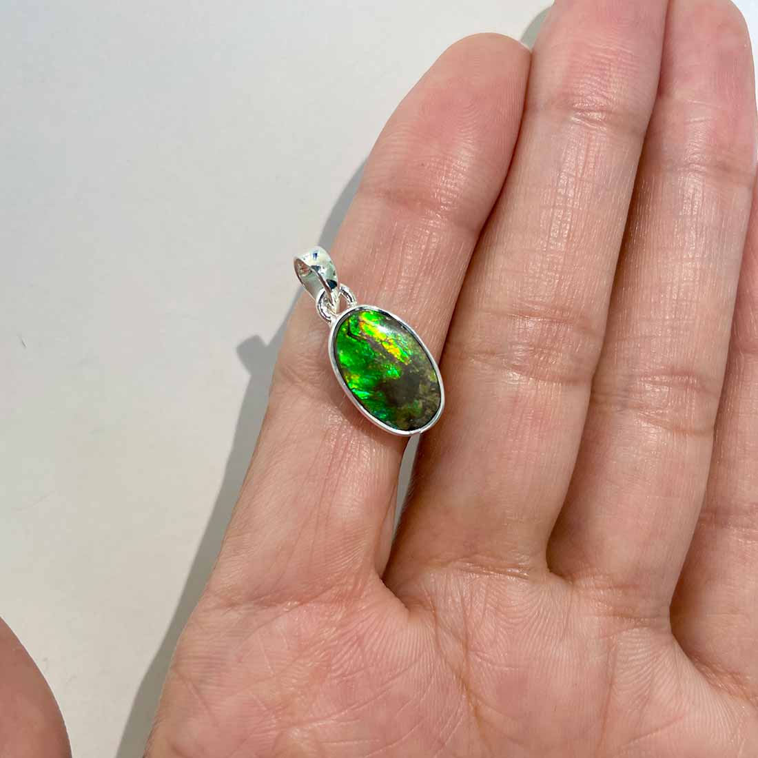 Ammolite Pendants-(AML-P-237.)