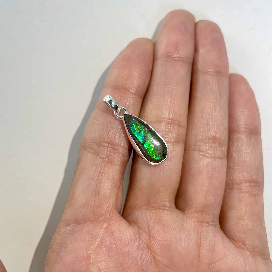 Ammolite Pendants-(AML-P-259.)