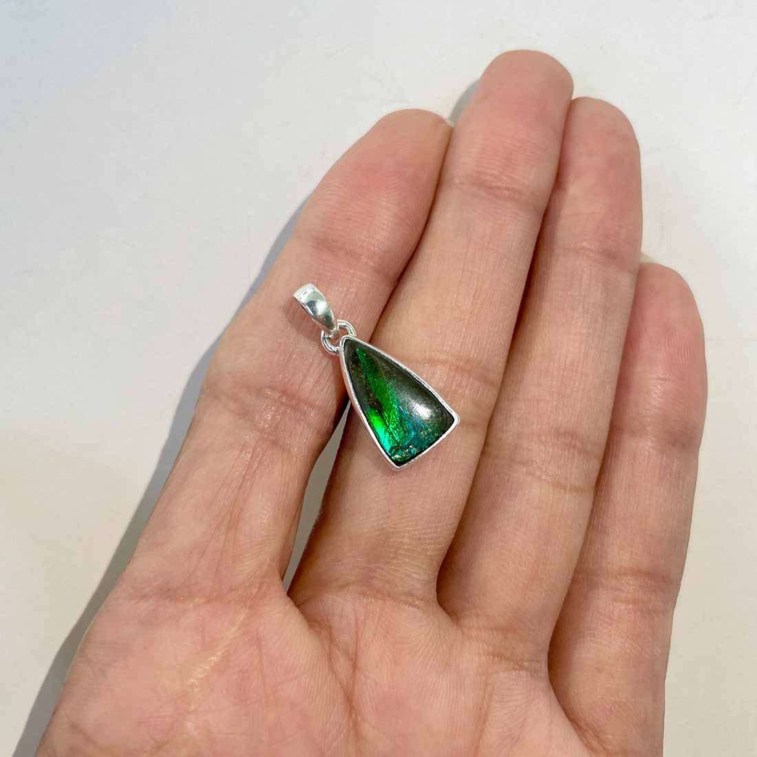 Ammolite Pendants-(AML-P-265.)