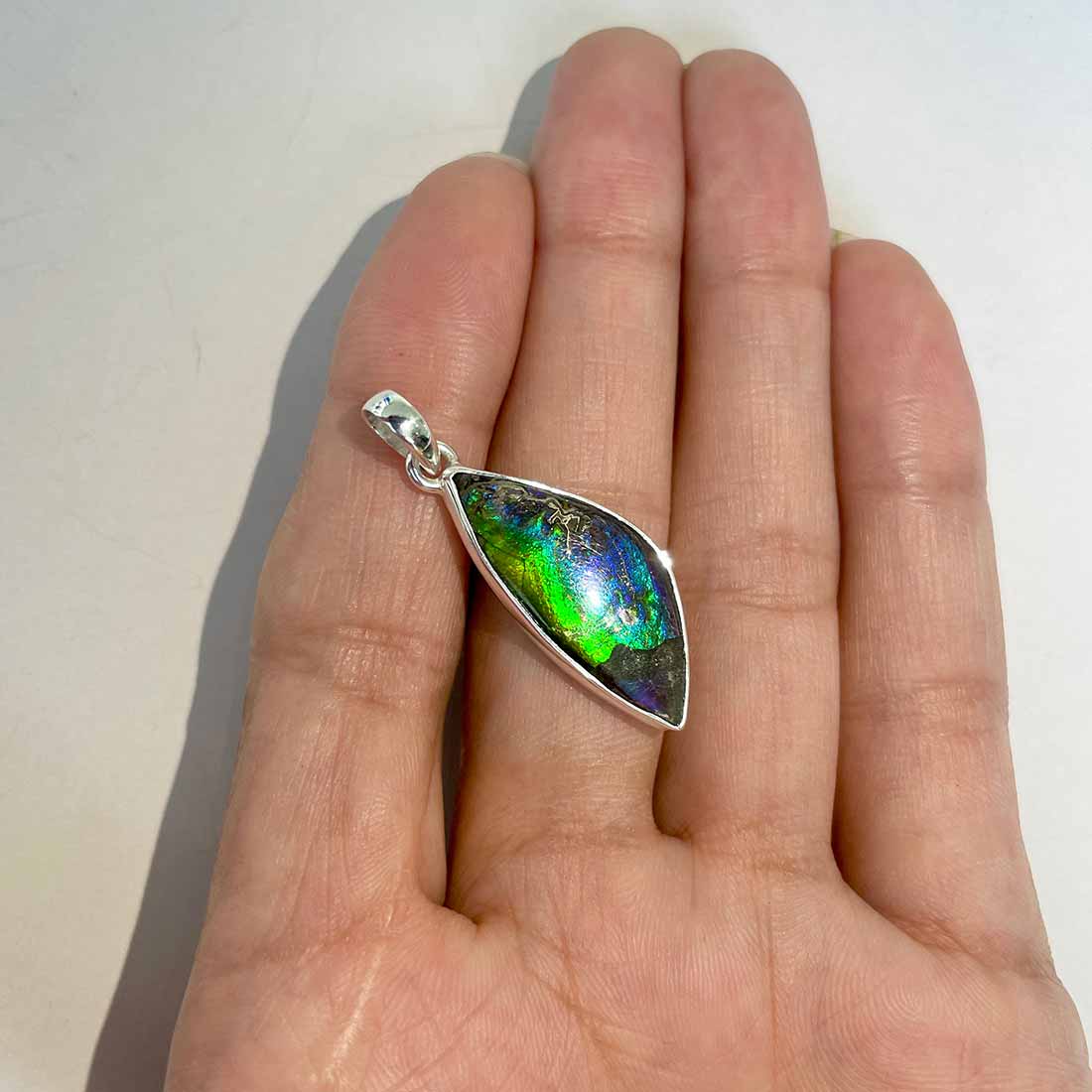 Ammolite Pendants-(AML-P-290.)