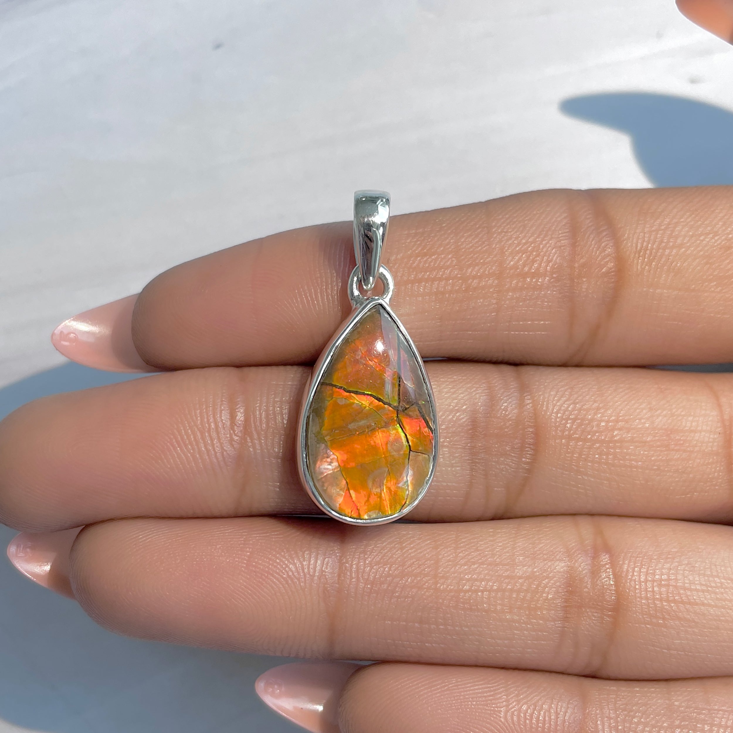 Ammolite Pendant-(AML-P-294.)
