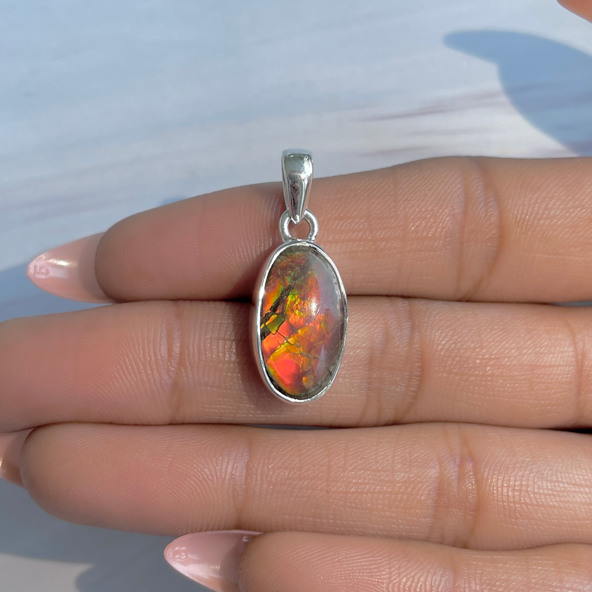 Ammolite Pendant-(AML-P-309.)
