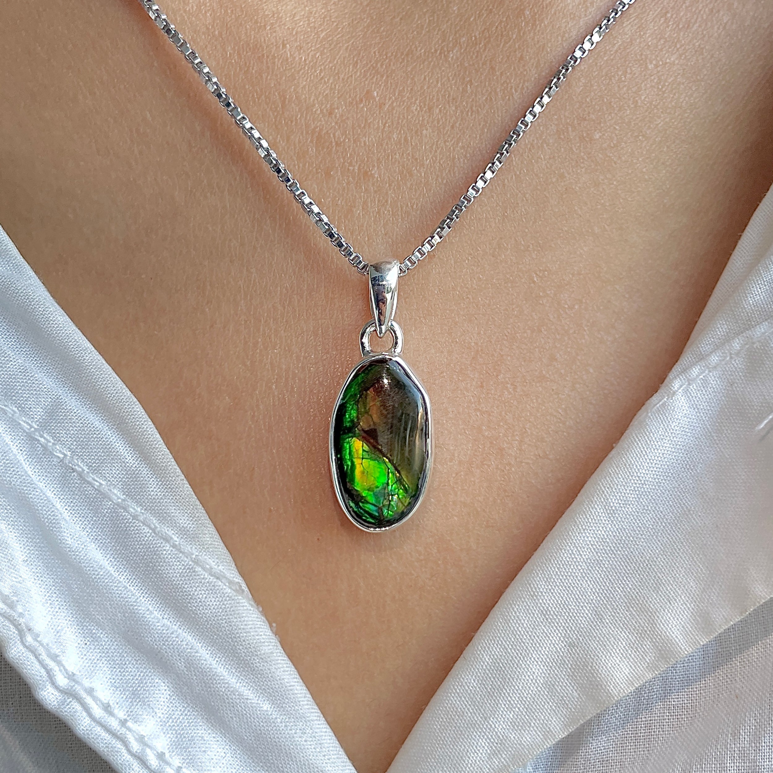 Ammolite Pendant-(AML-P-313.)