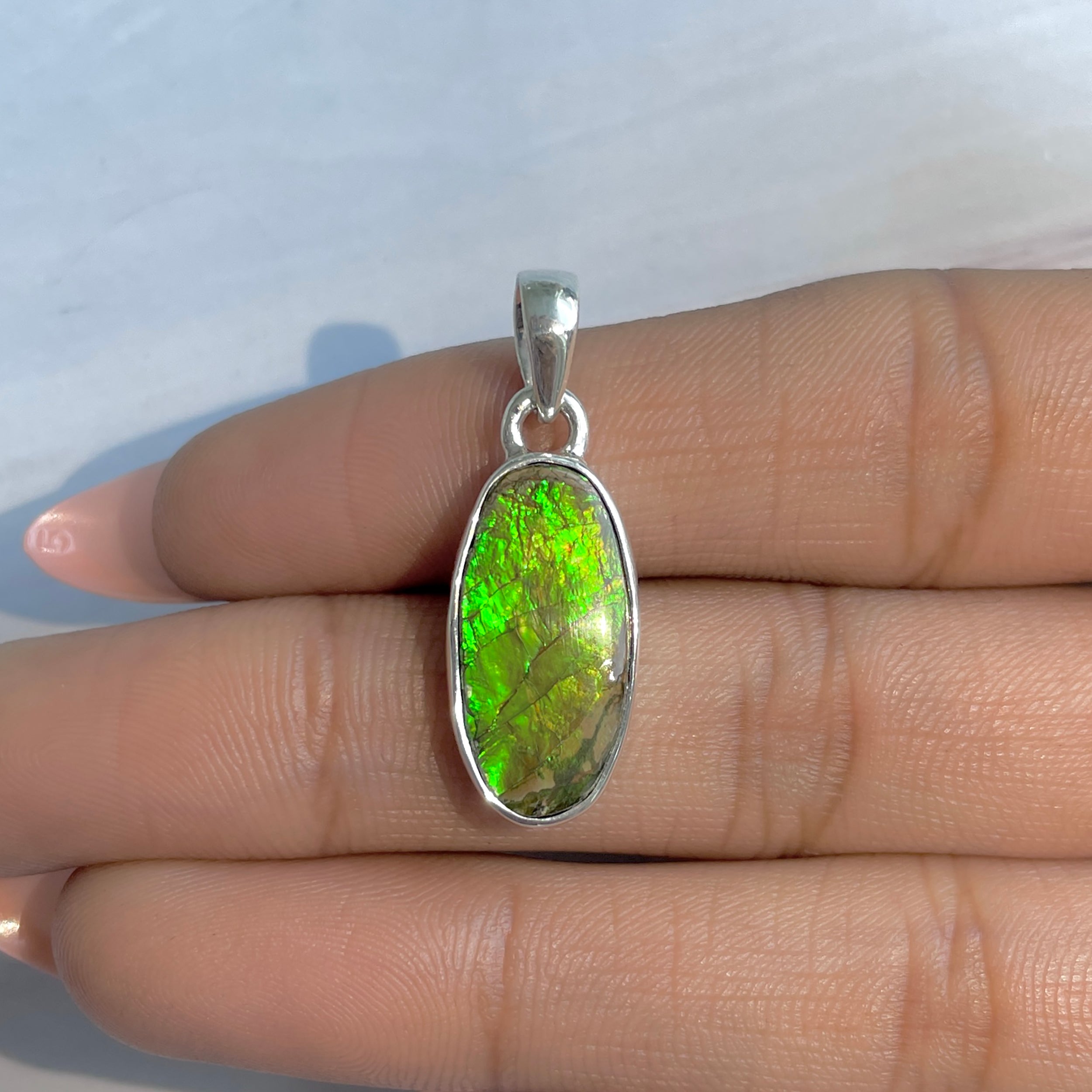 Ammolite Pendant-(AML-P-316.)