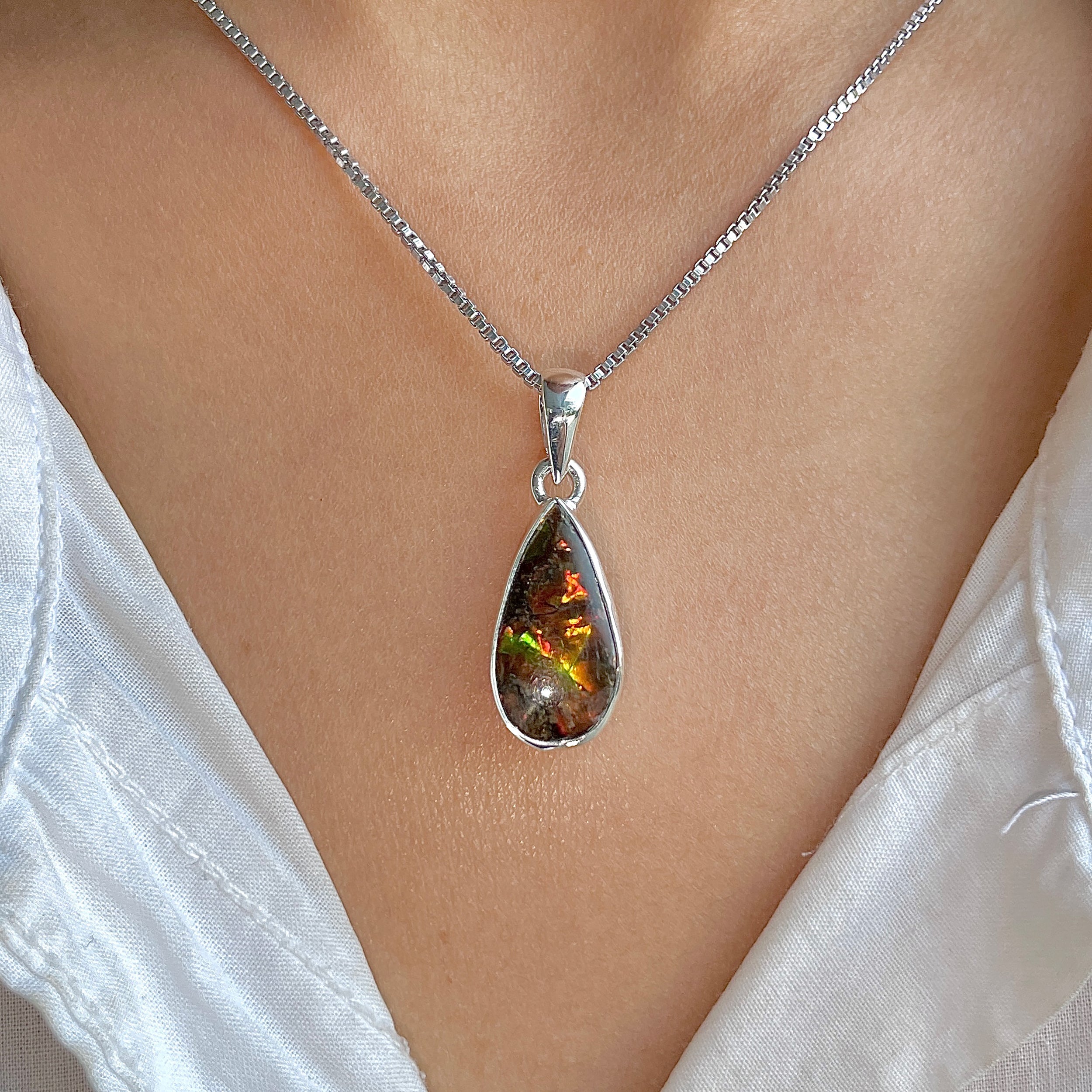 Ammolite Pendant-(AML-P-317.)