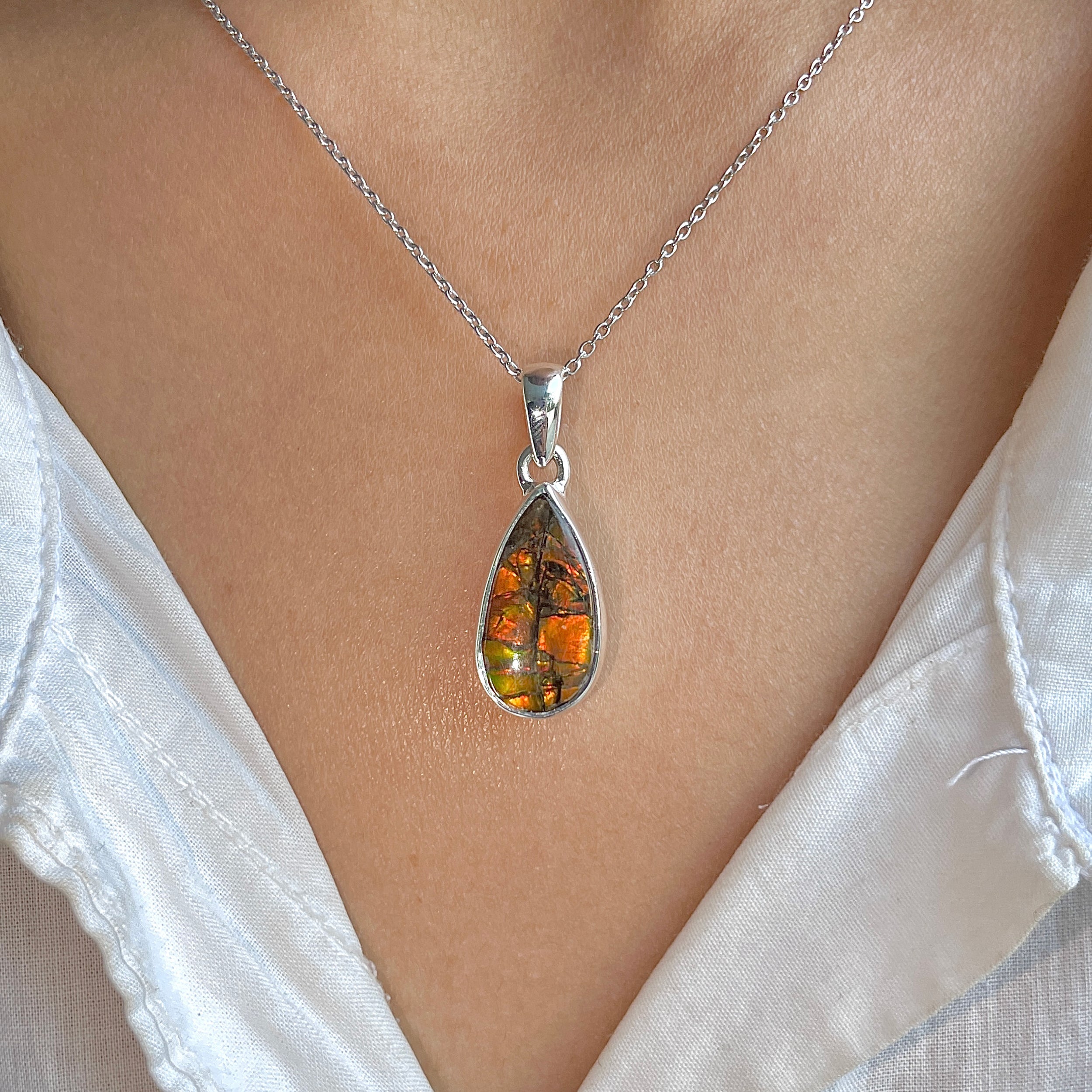 Ammolite Pendant-(AML-P-318.)