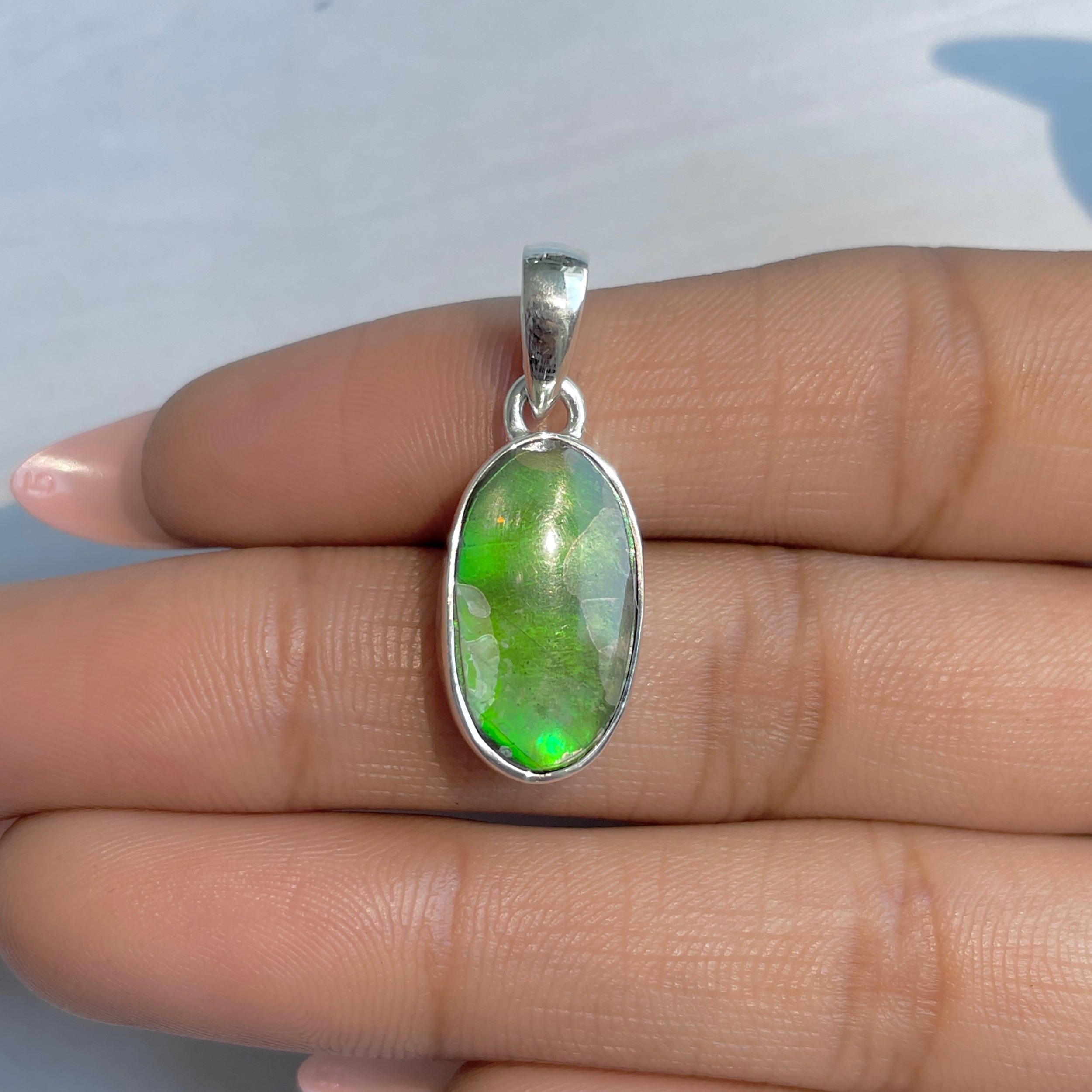Ammolite Pendant-(AML-P-323.)
