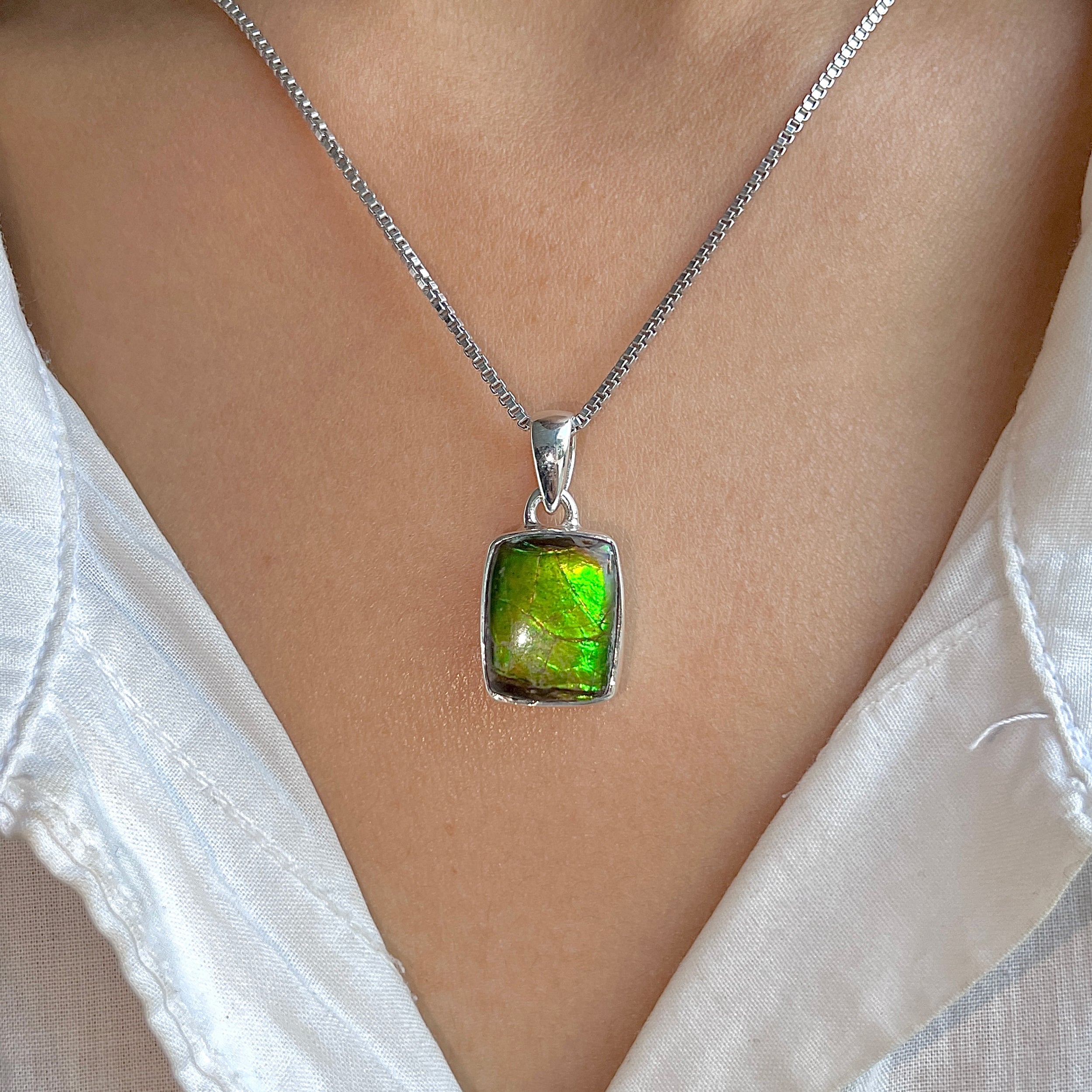 Ammolite Pendant-(AML-P-325.)