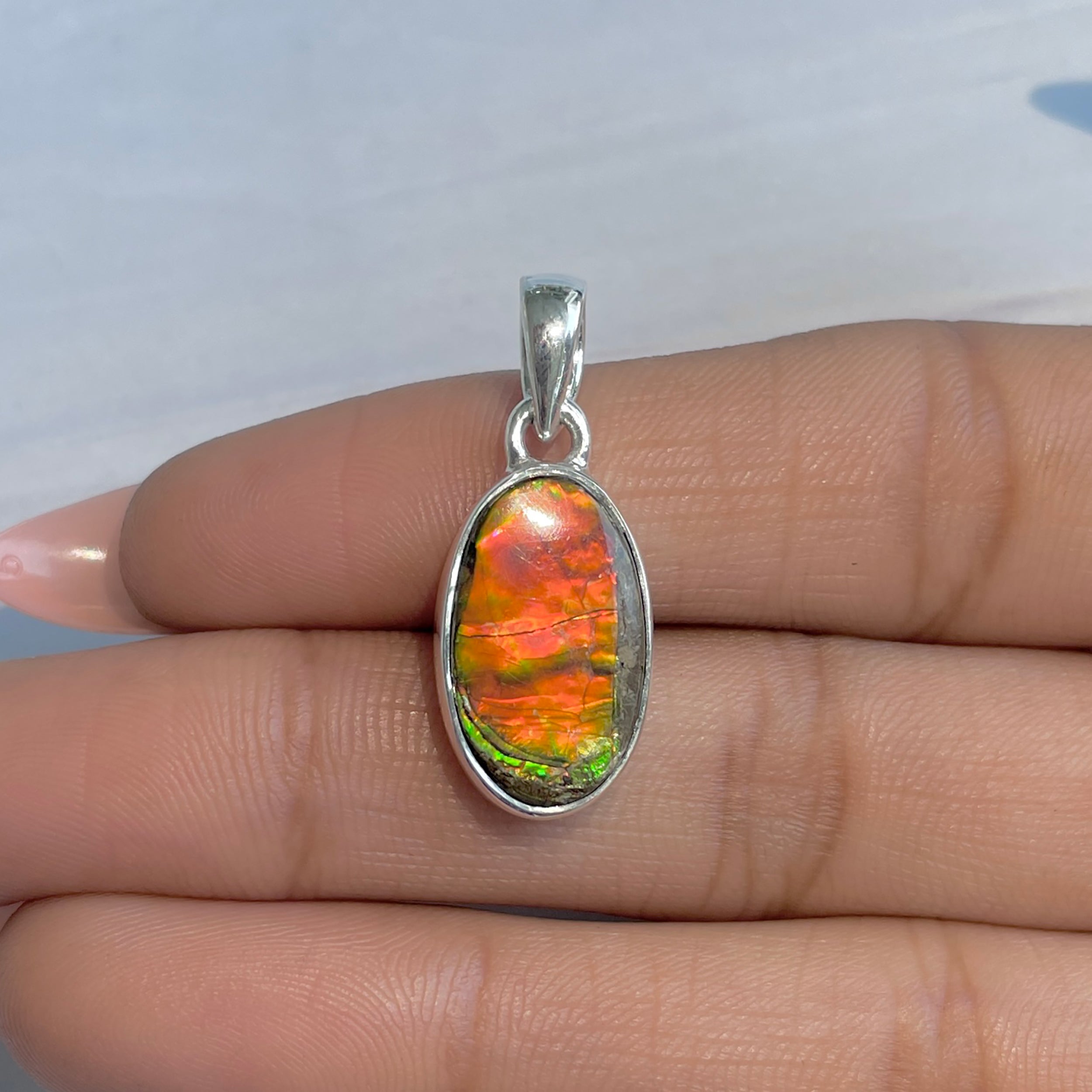 Ammolite Pendant-(AML-P-328.)