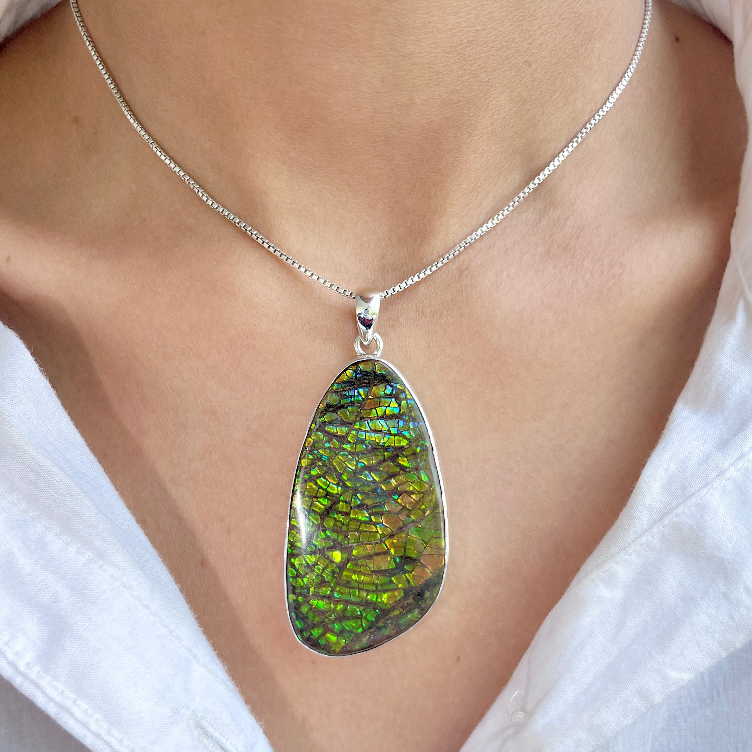 Ammolite Pendant-(AML-P-78.)