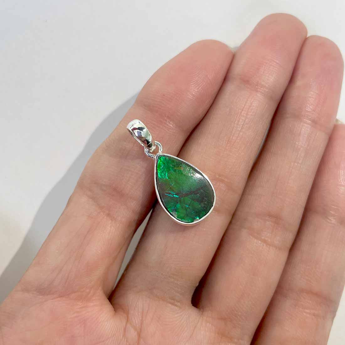 Ammolite Pendants-(AML-P-89.)