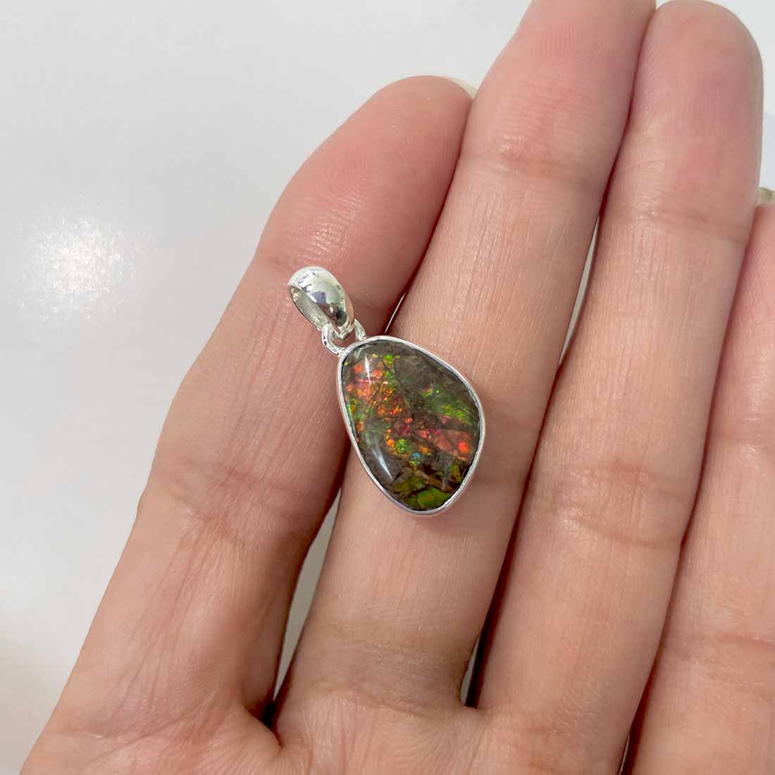 Ammolite Pendants-(AML-P-92.)