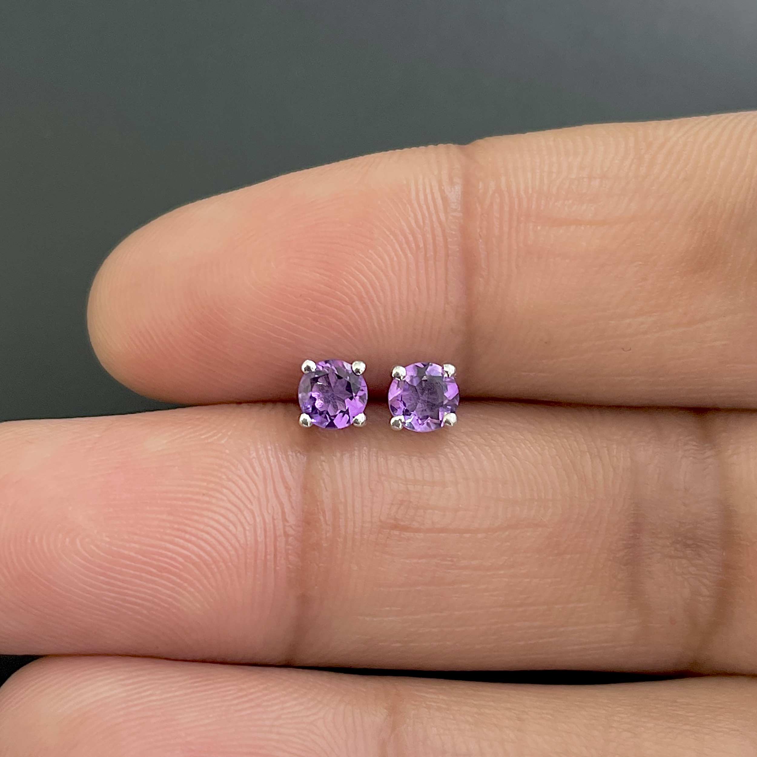Amethyst Stud Earrings-(AMT-SE-1023.)