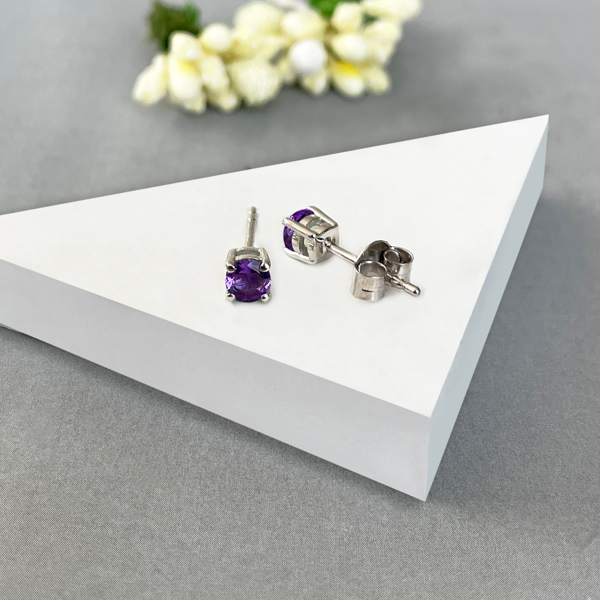 Amethyst Stud Earring-(AMT-SE-1023.)