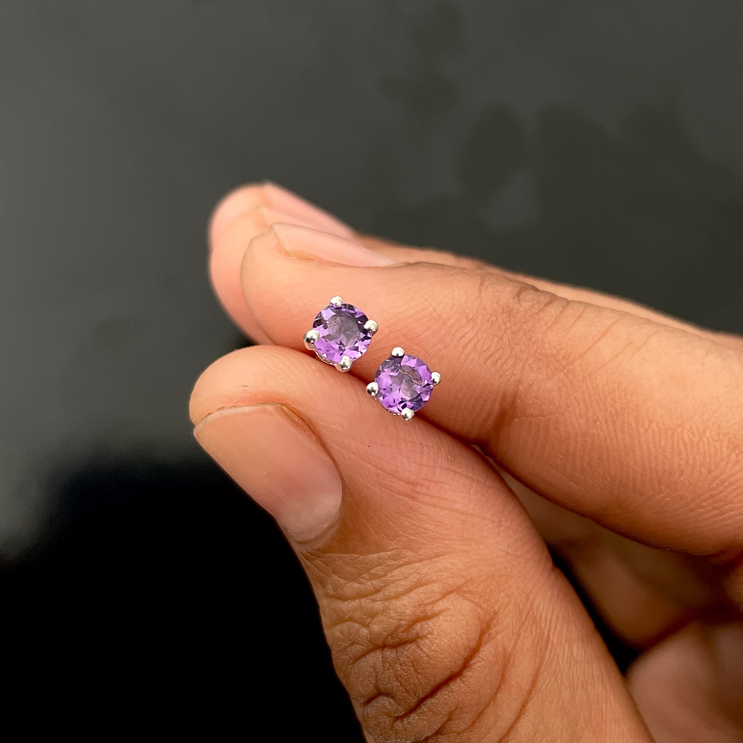 Amethyst Stud Earring-(AMT-SE-1023.)