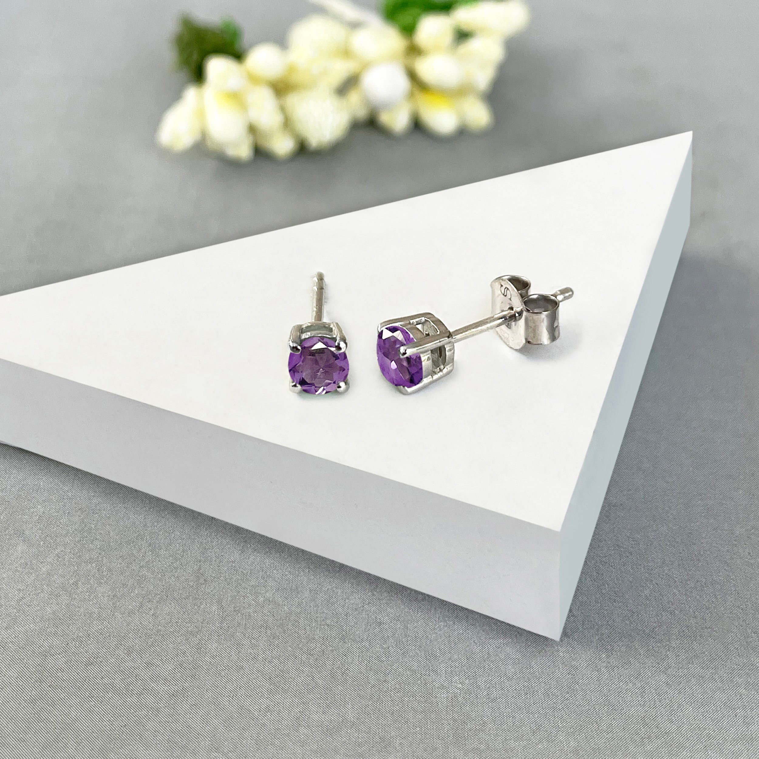 Amethyst Stud Earrings-(AMT-SE-1023.)
