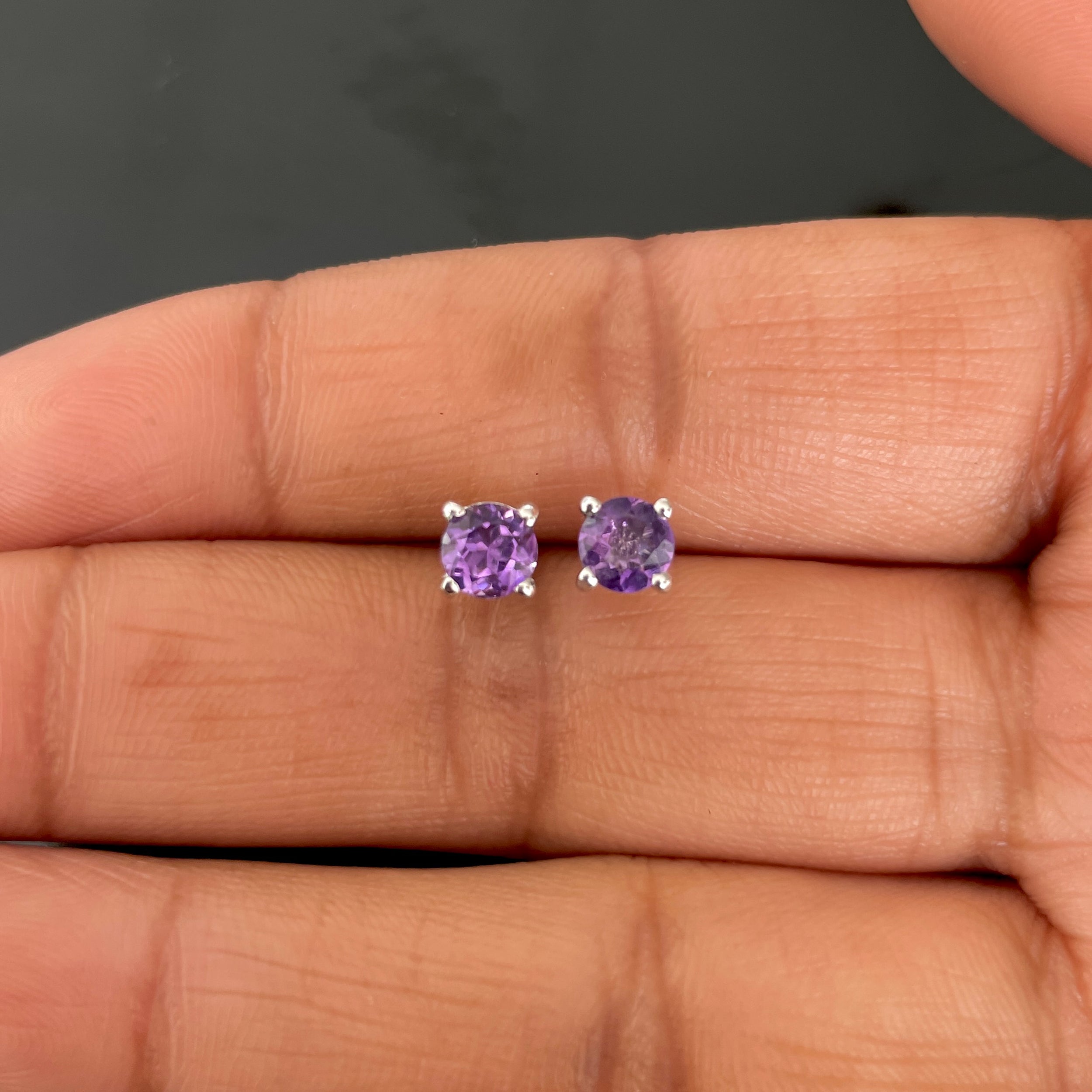 Amethyst Stud Earring-(AMT-SE-1321.)