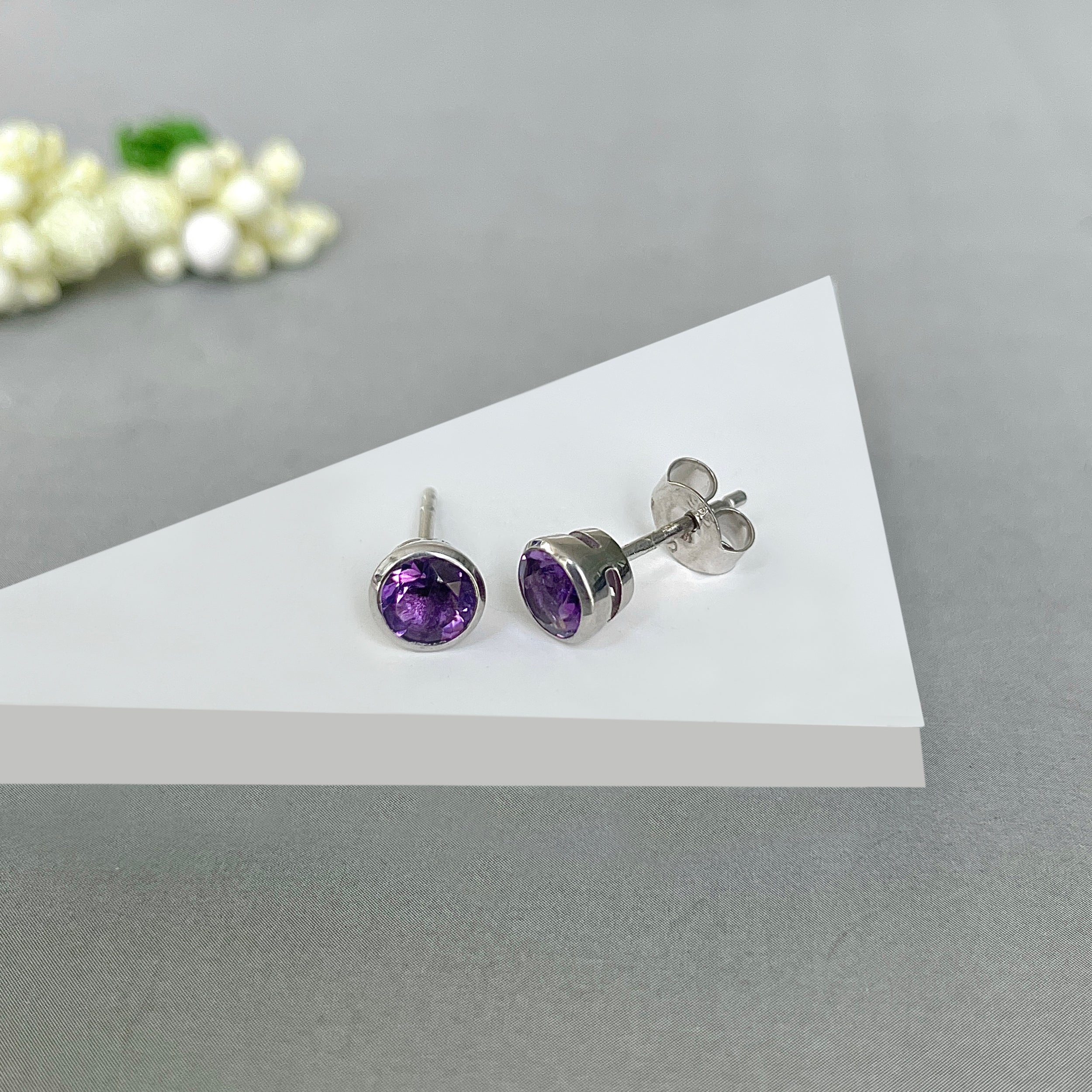 Amethyst Stud Earring-(AMT-SE-1425.)