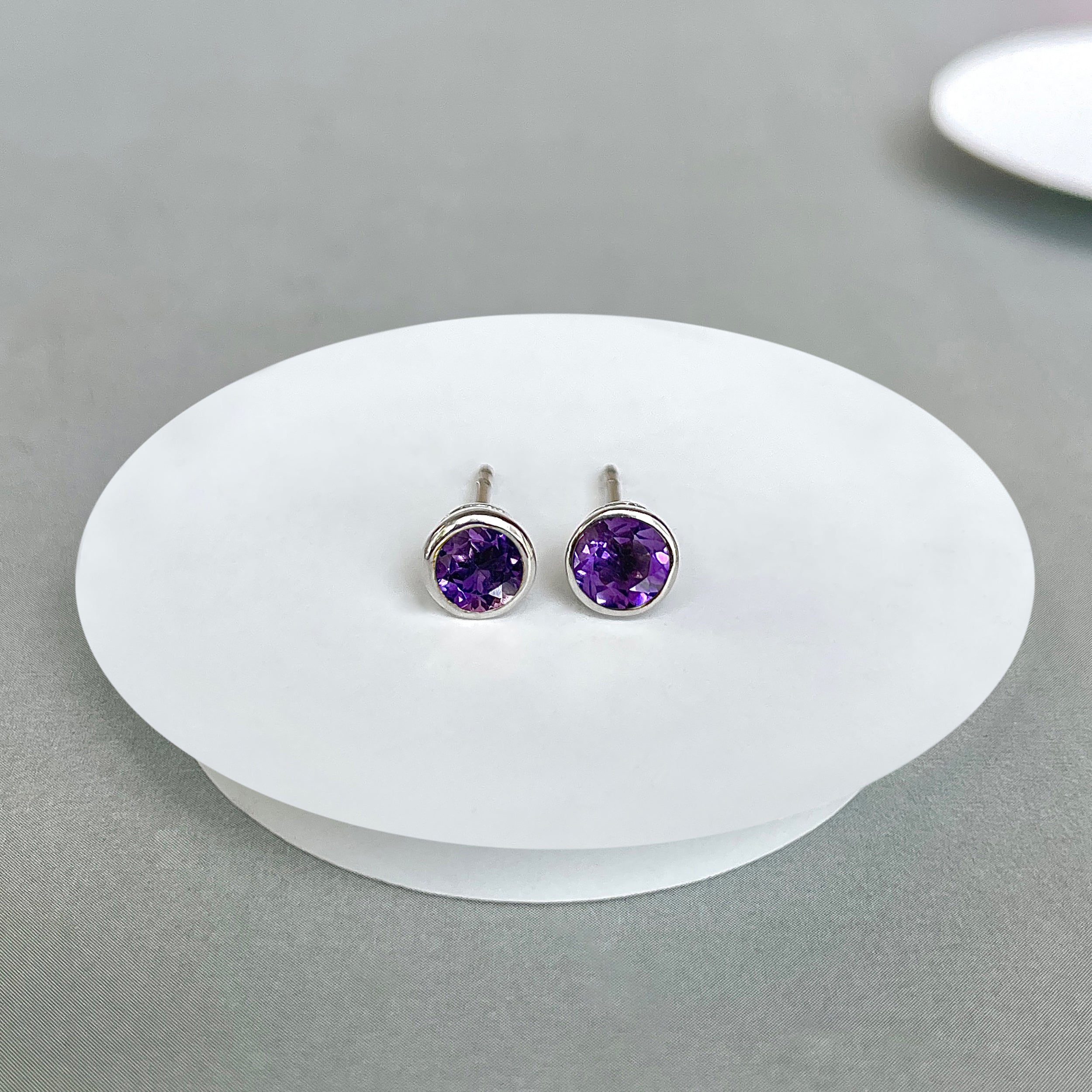 Amethyst Stud Earring-(AMT-SE-1425.)