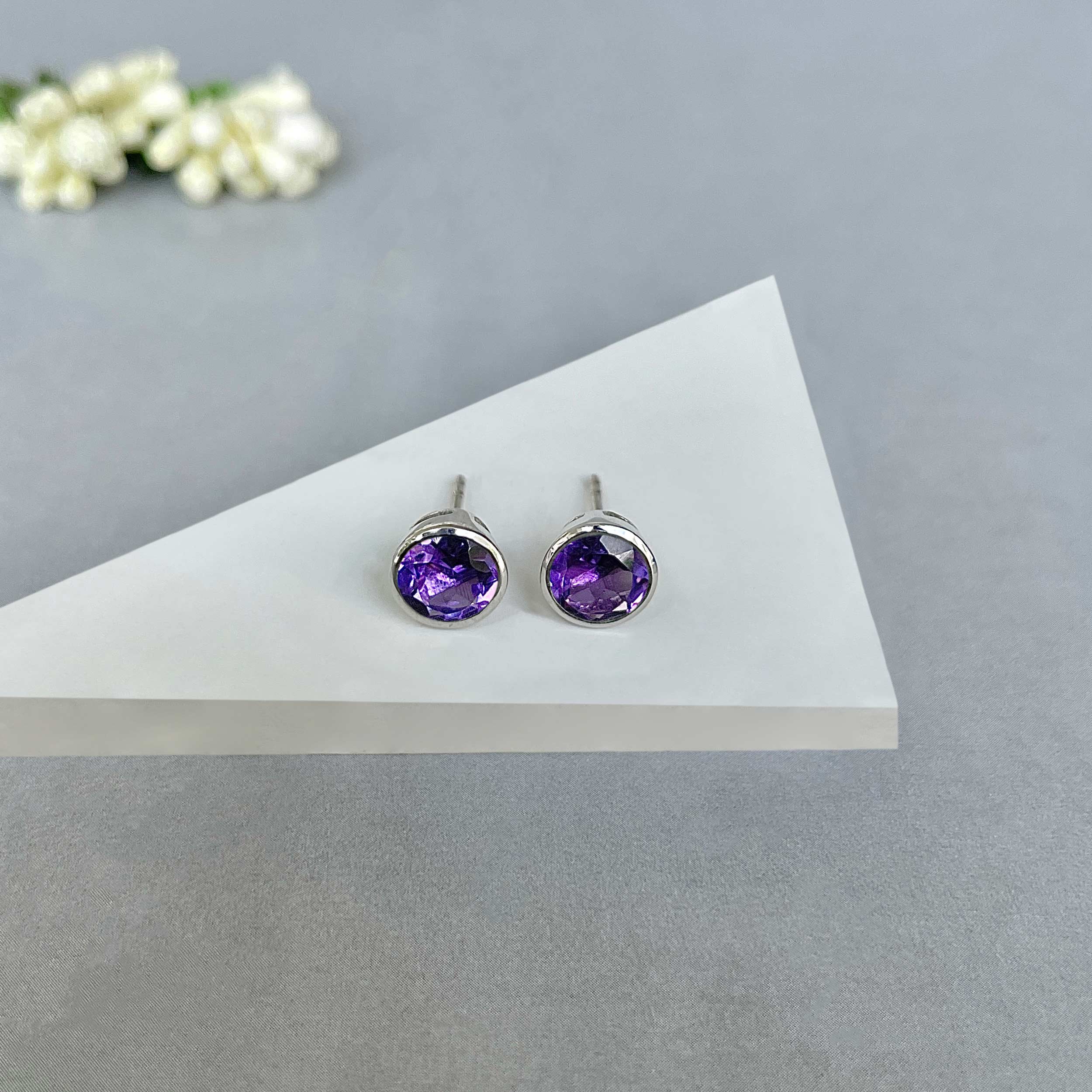 Amethyst Stud Earrings-(AMT-SE-1426.)