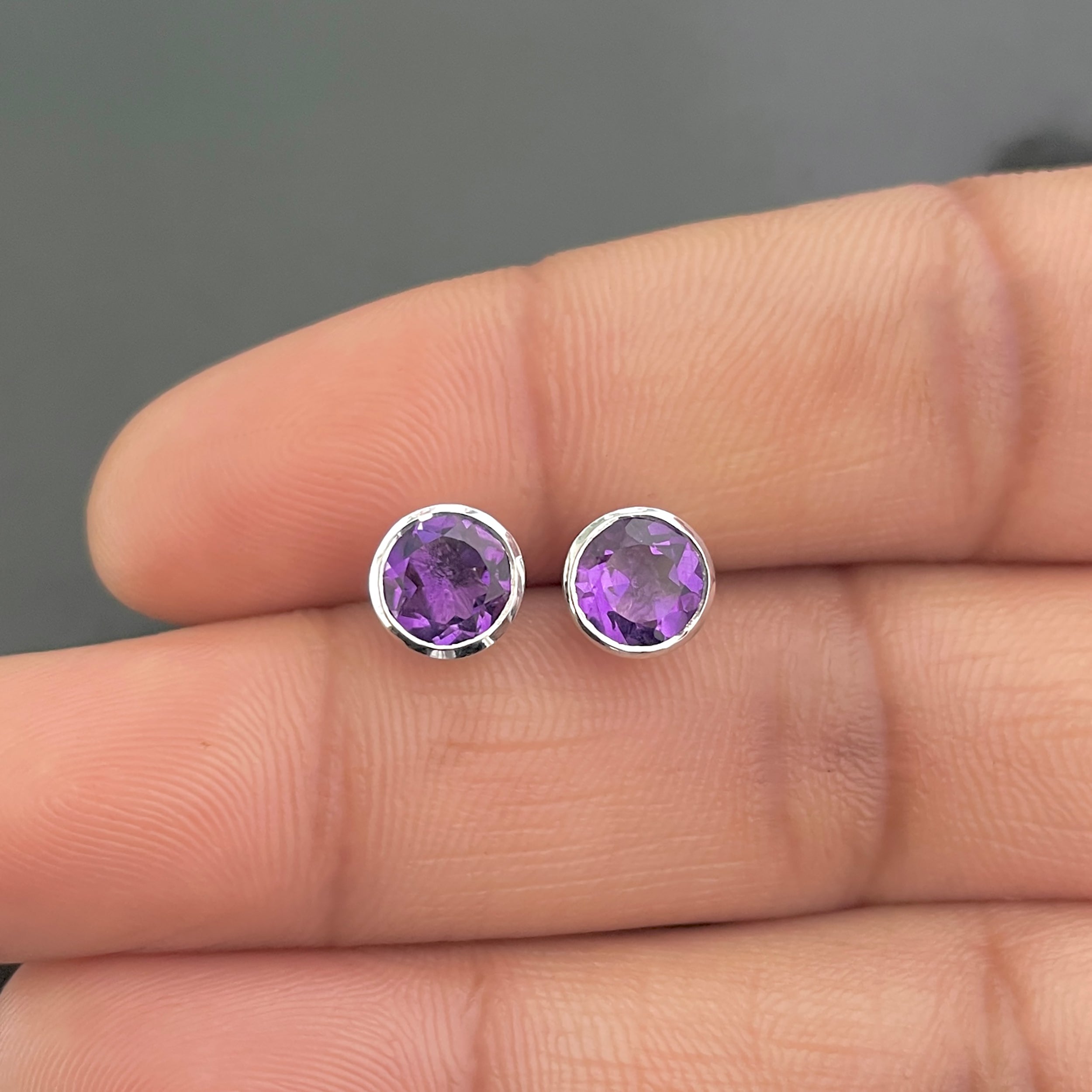 Amethyst Stud Earring-(AMT-SE-1426.)