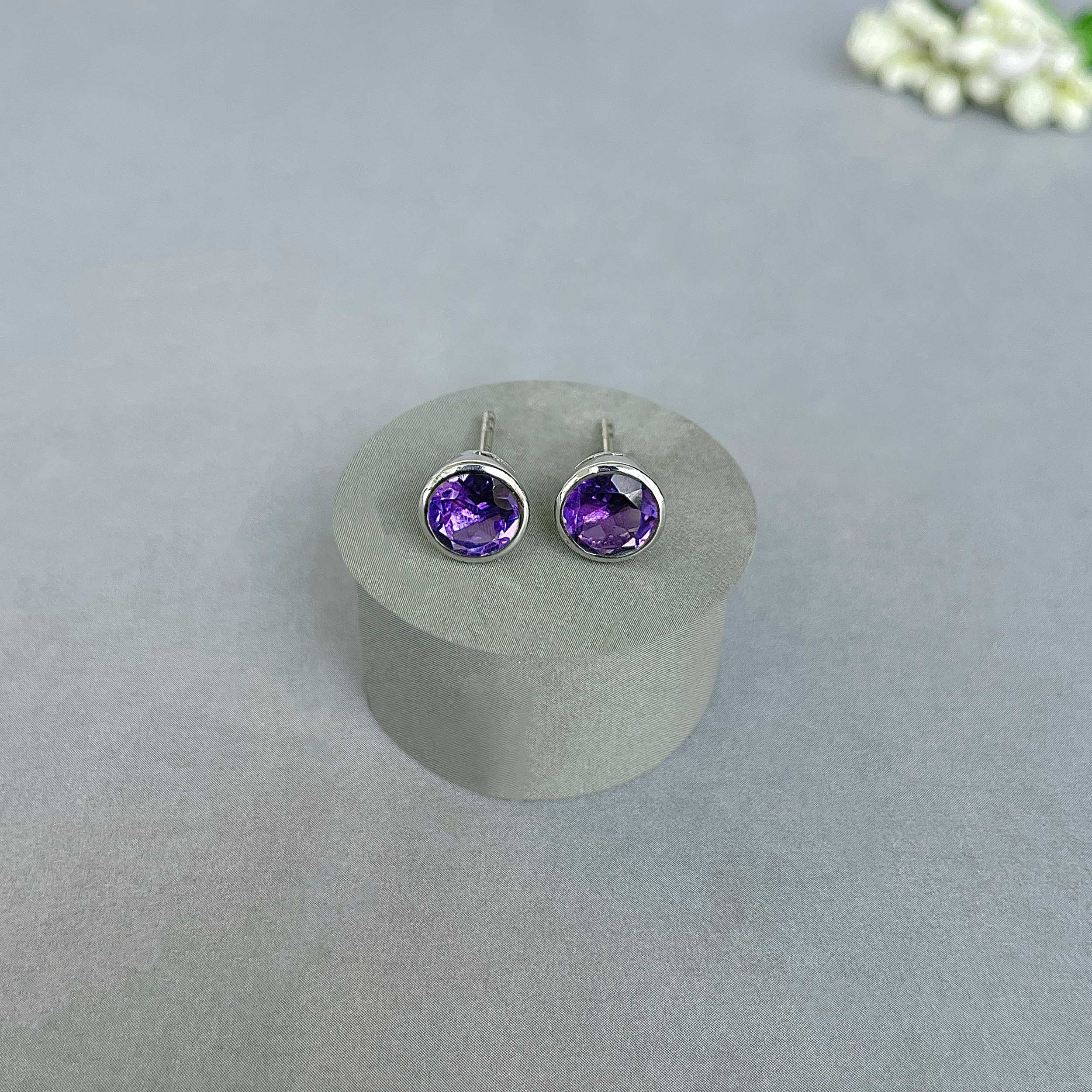 Amethyst Stud Earrings-(AMT-SE-1426.)