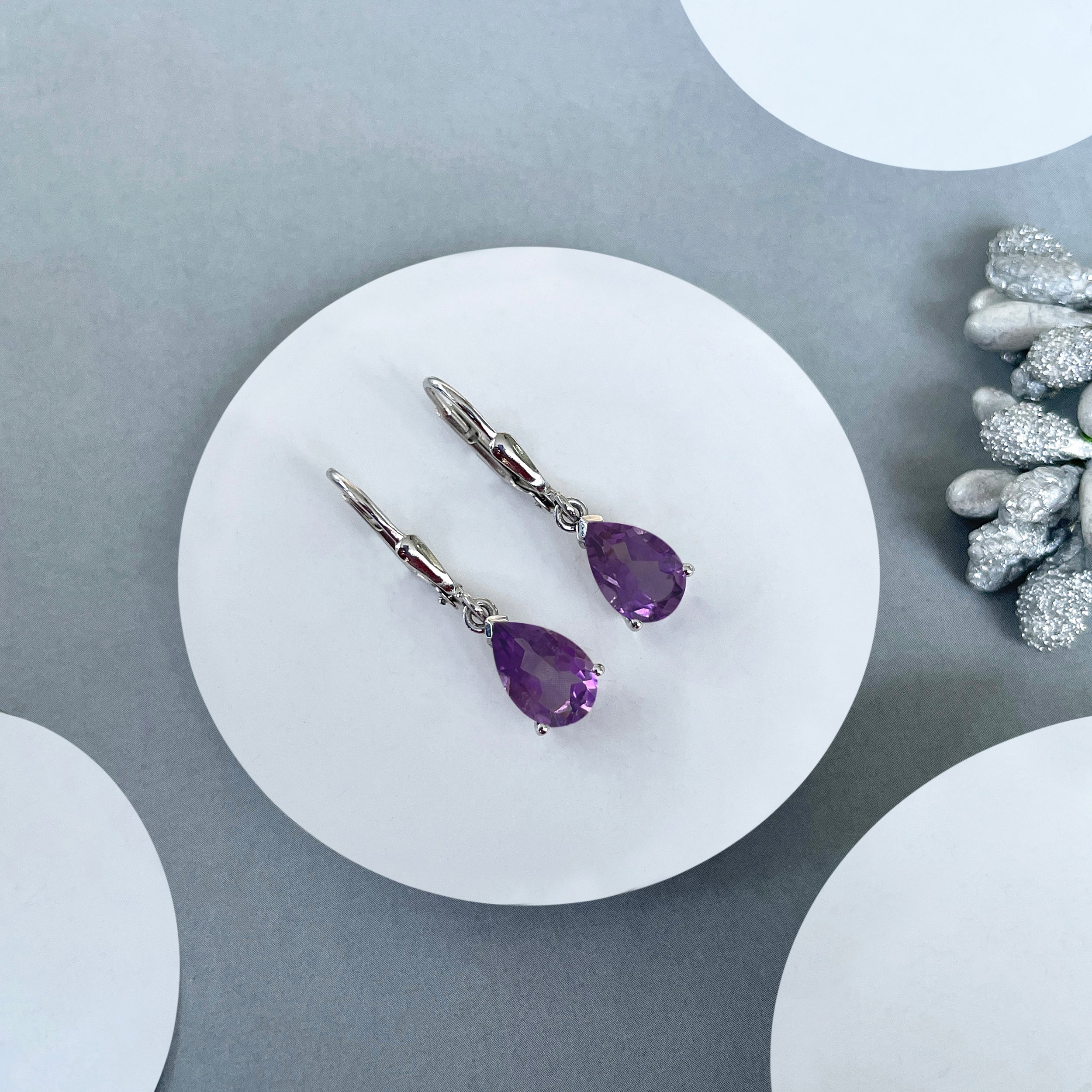 Amethyst Leverback Earrings-(AMT-SE-677.)