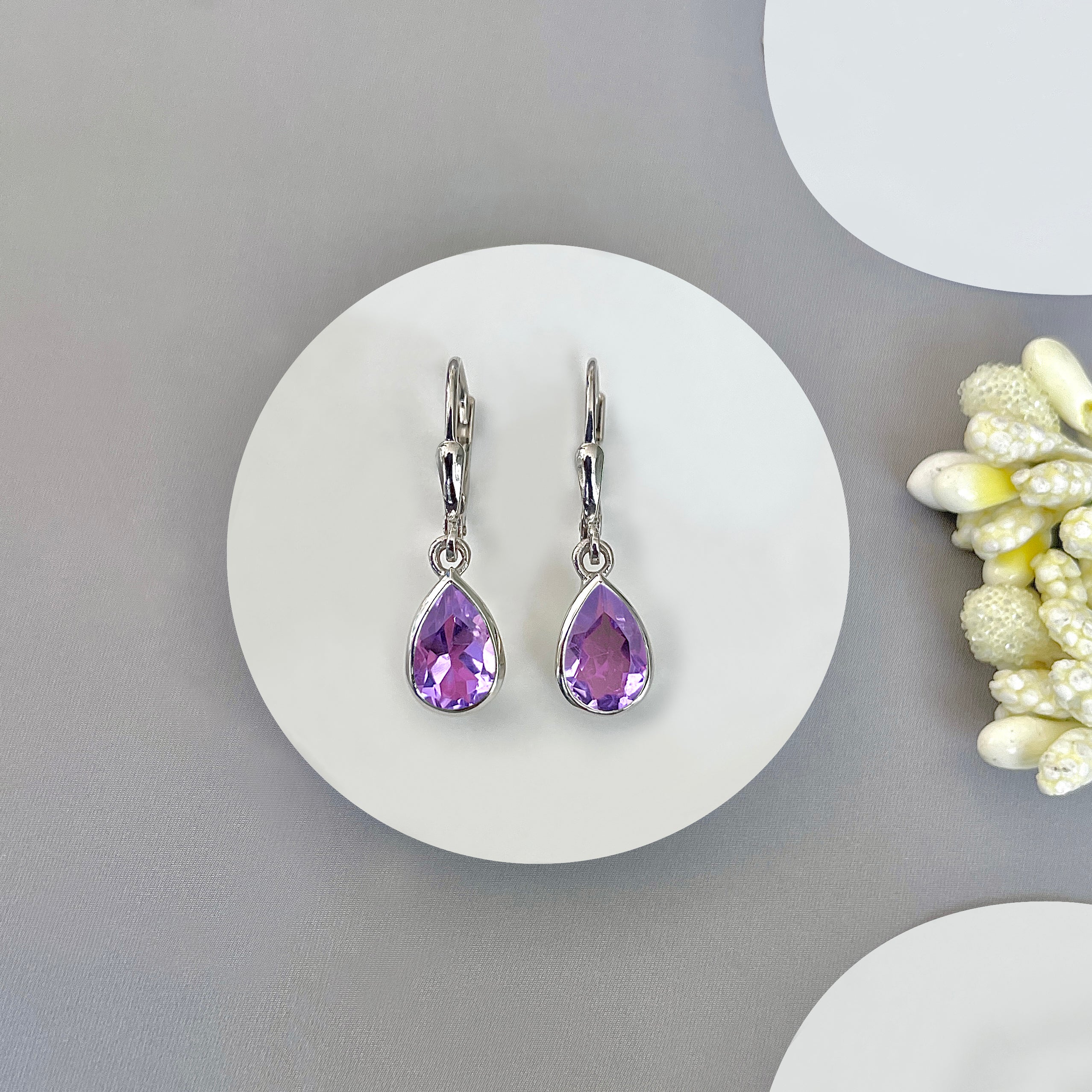 Amethyst Leverback Earring-(AMT-SE-679.)