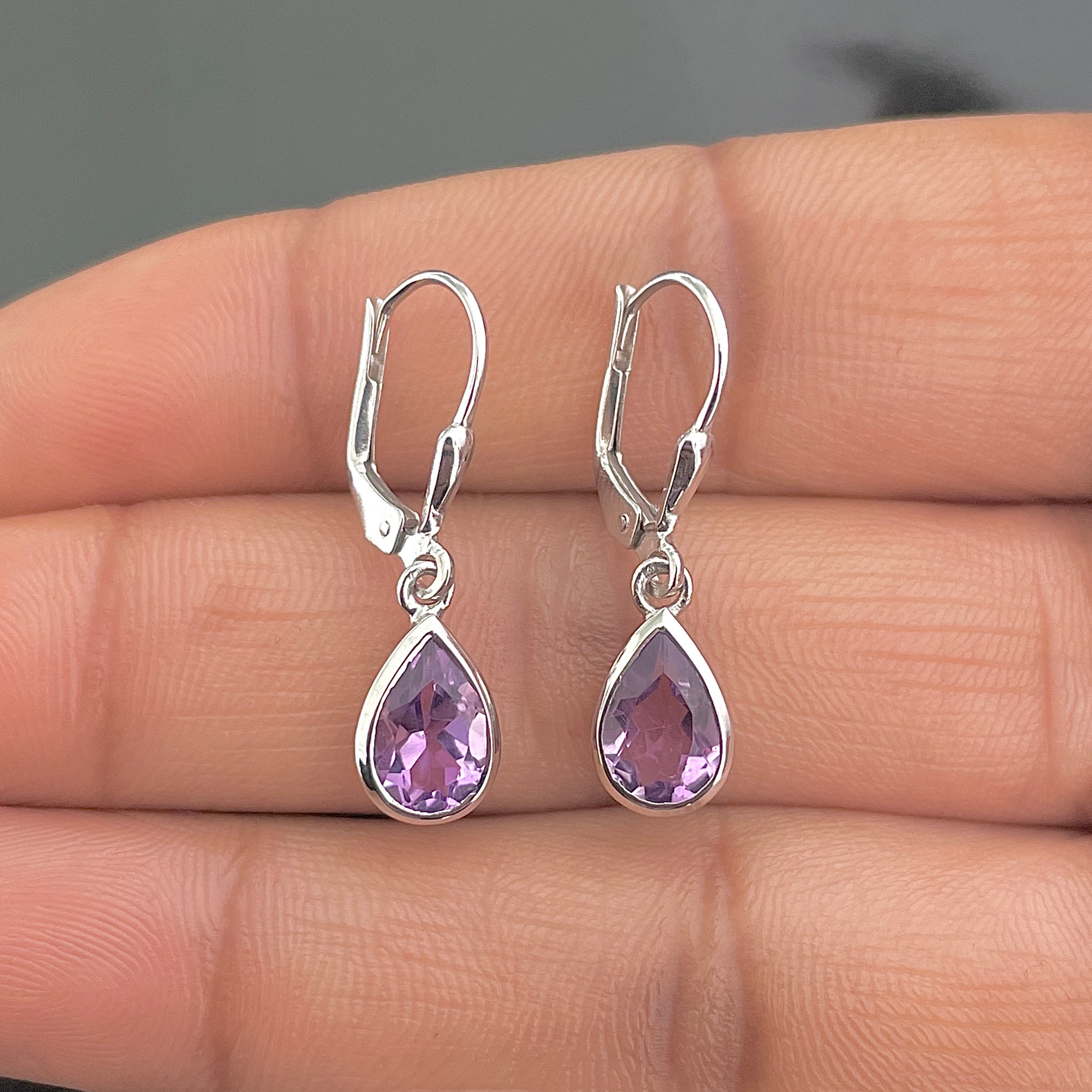 Amethyst Leverback Earring-(AMT-SE-679.)