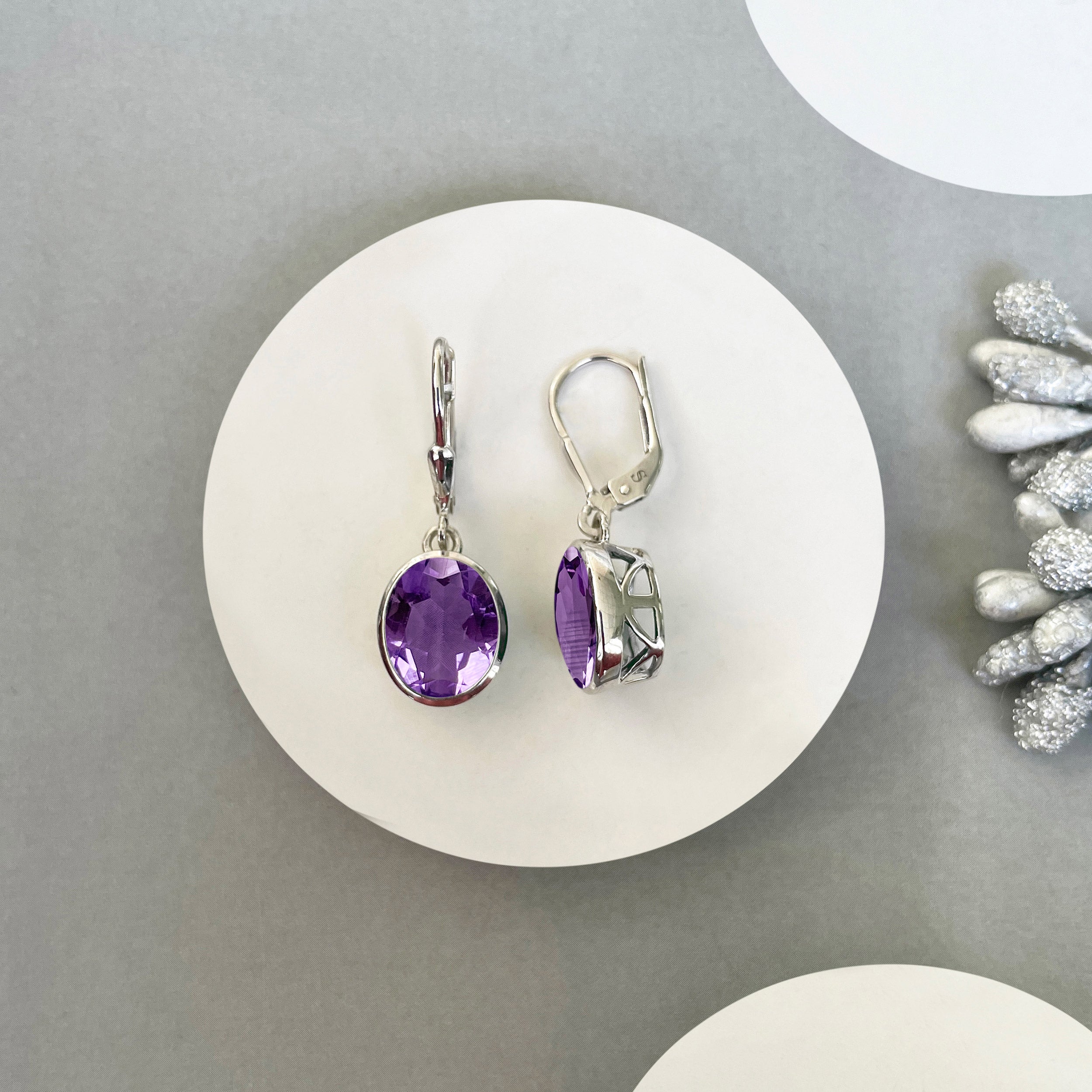Amethyst Leverback Earrings-(AMT-SE-997.)