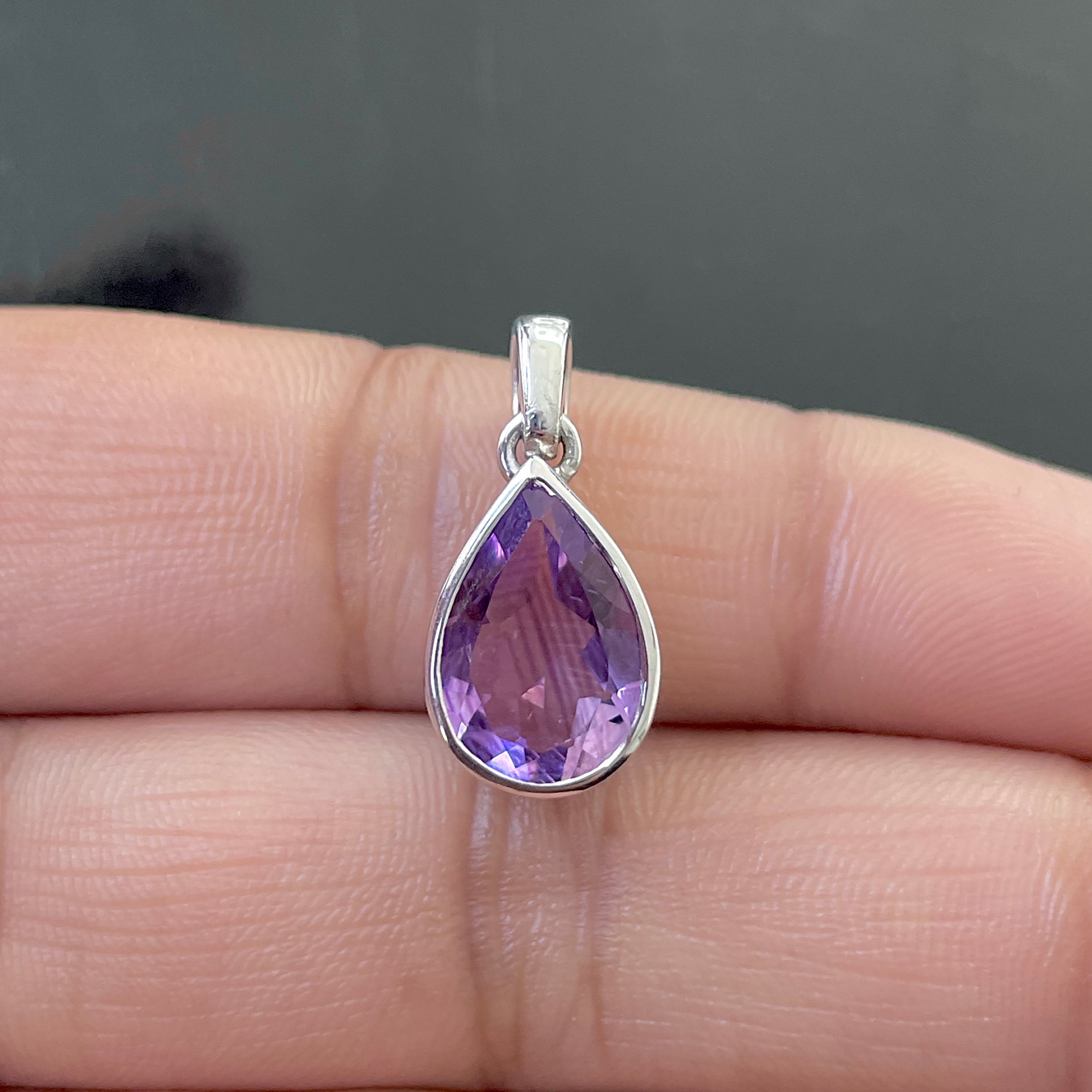 Amethyst Pendant-(AMT-SP-470.)