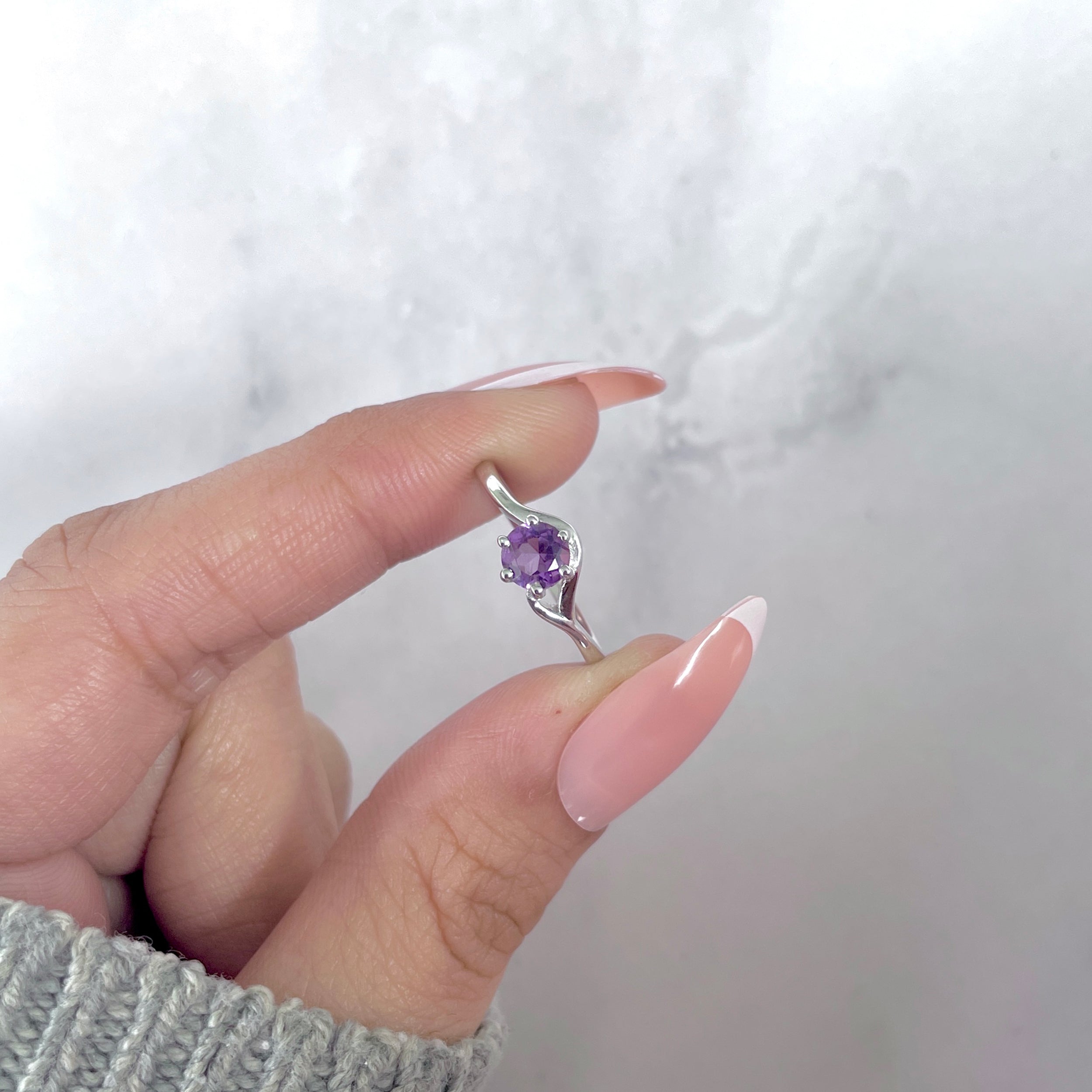 Amethyst Ring-(AMT-SR-04.)