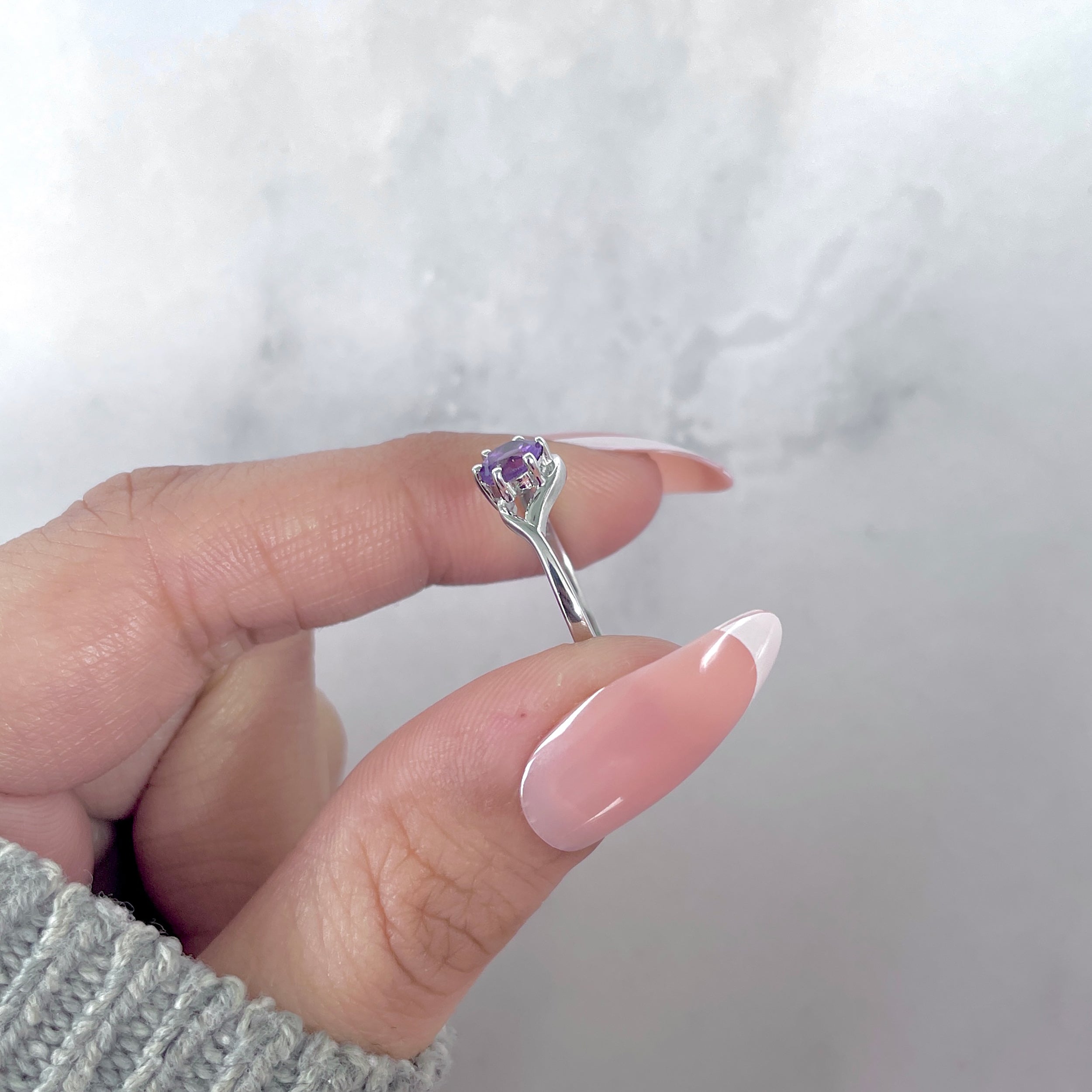 Amethyst Ring-(AMT-SR-04.)