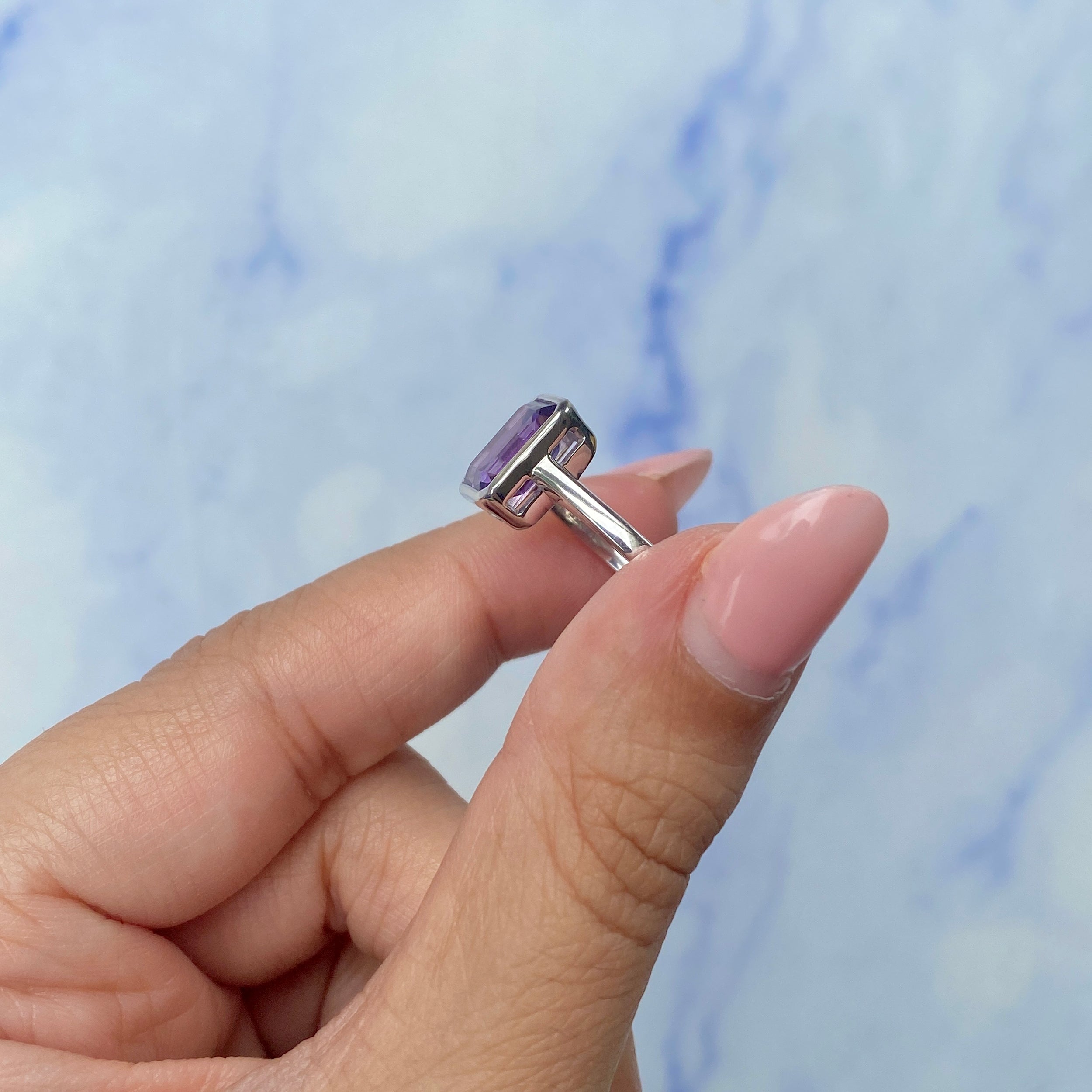 Amethyst Ring-(AMT-SR-1752.)