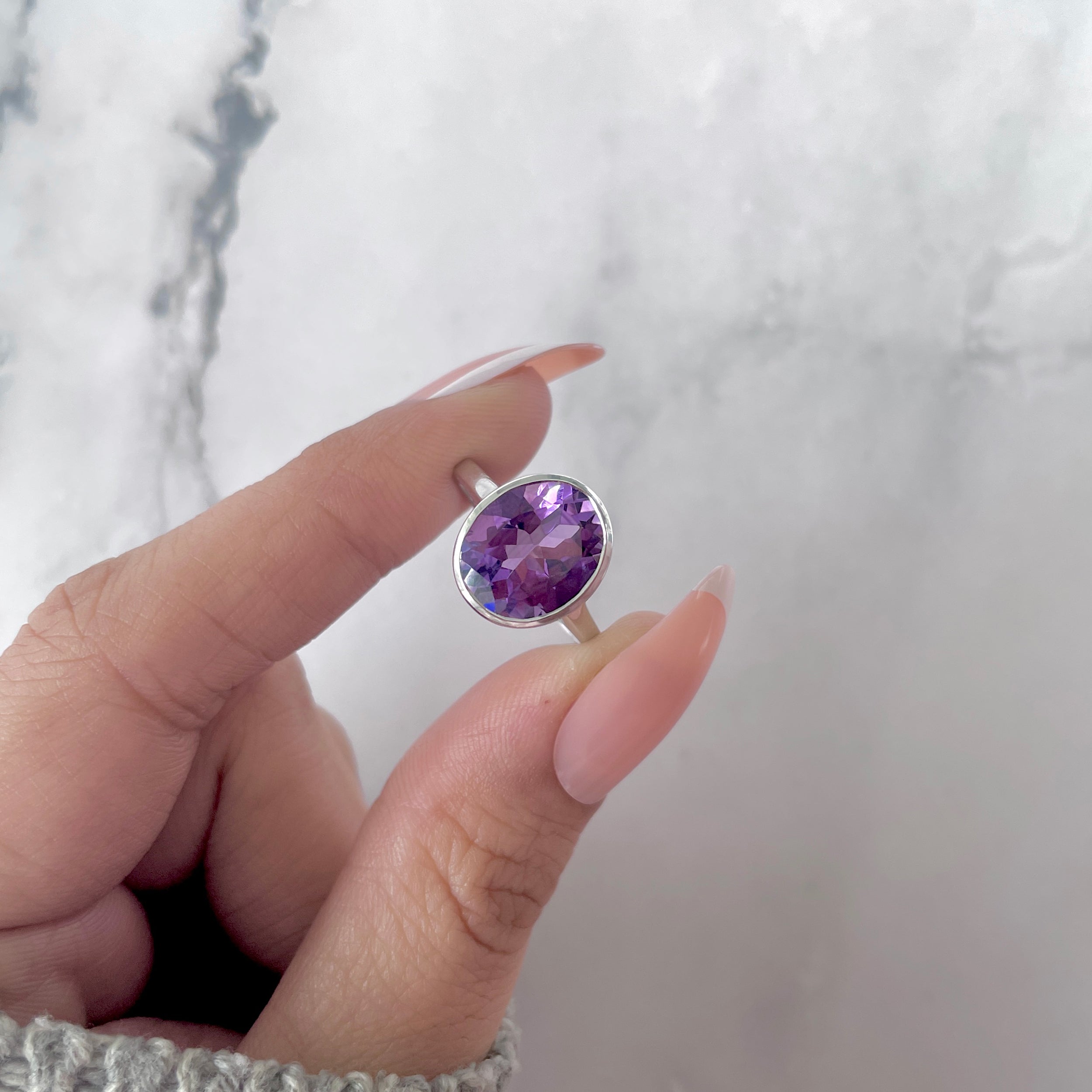 Amethyst Ring-(AMT-SR-1806.)