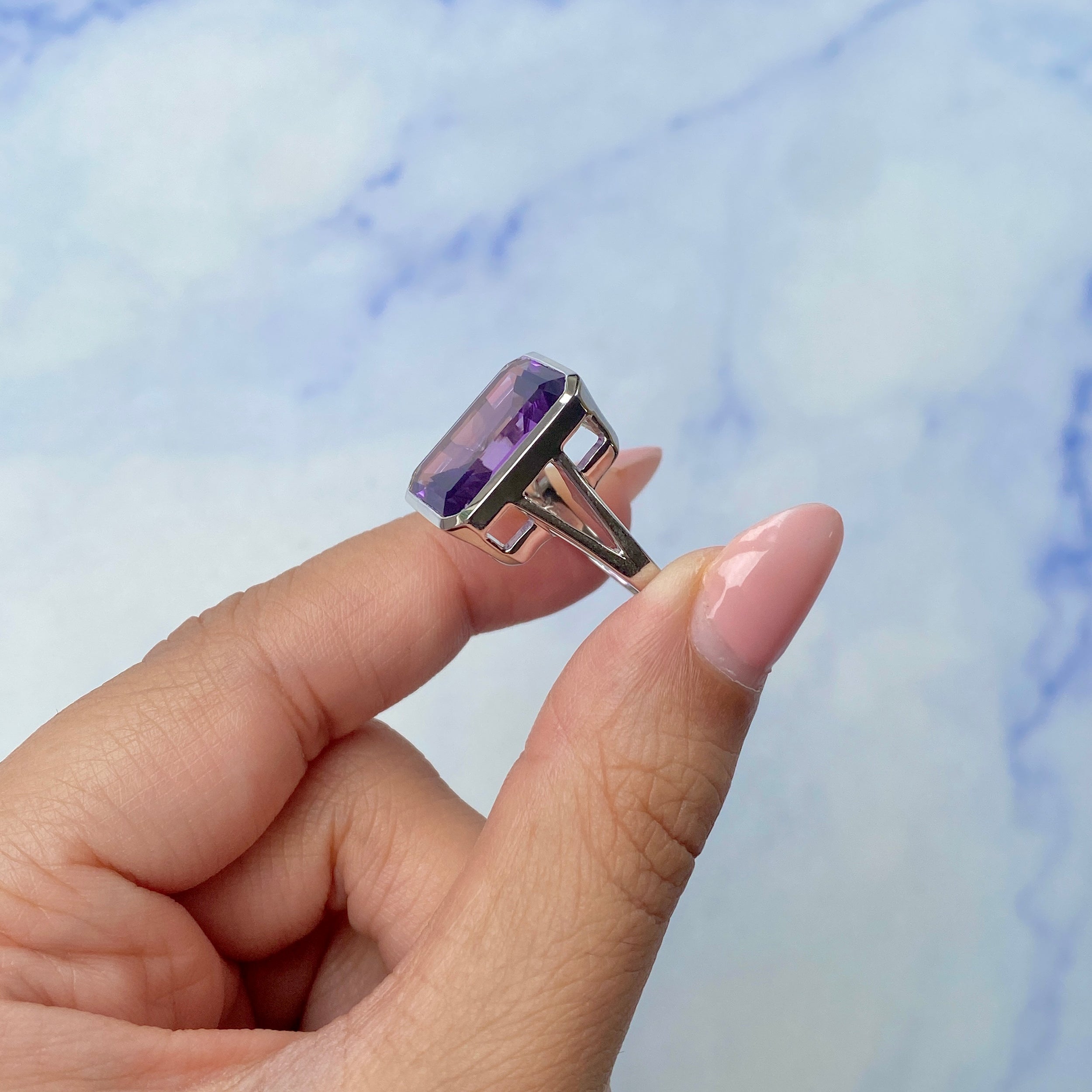Amethyst Ring-(AMT-SR-1847.)