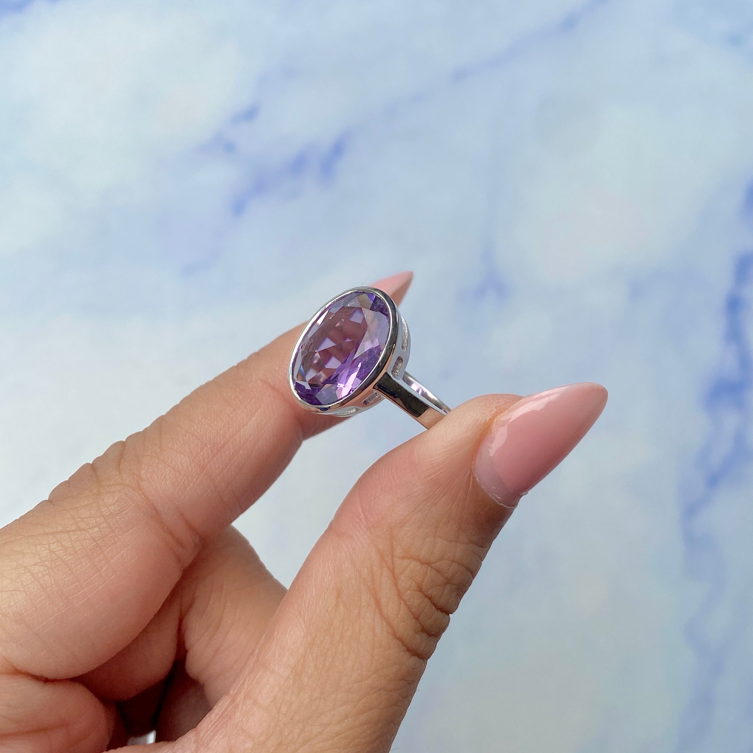 Amethyst Ring-(AMT-SR-1892.)